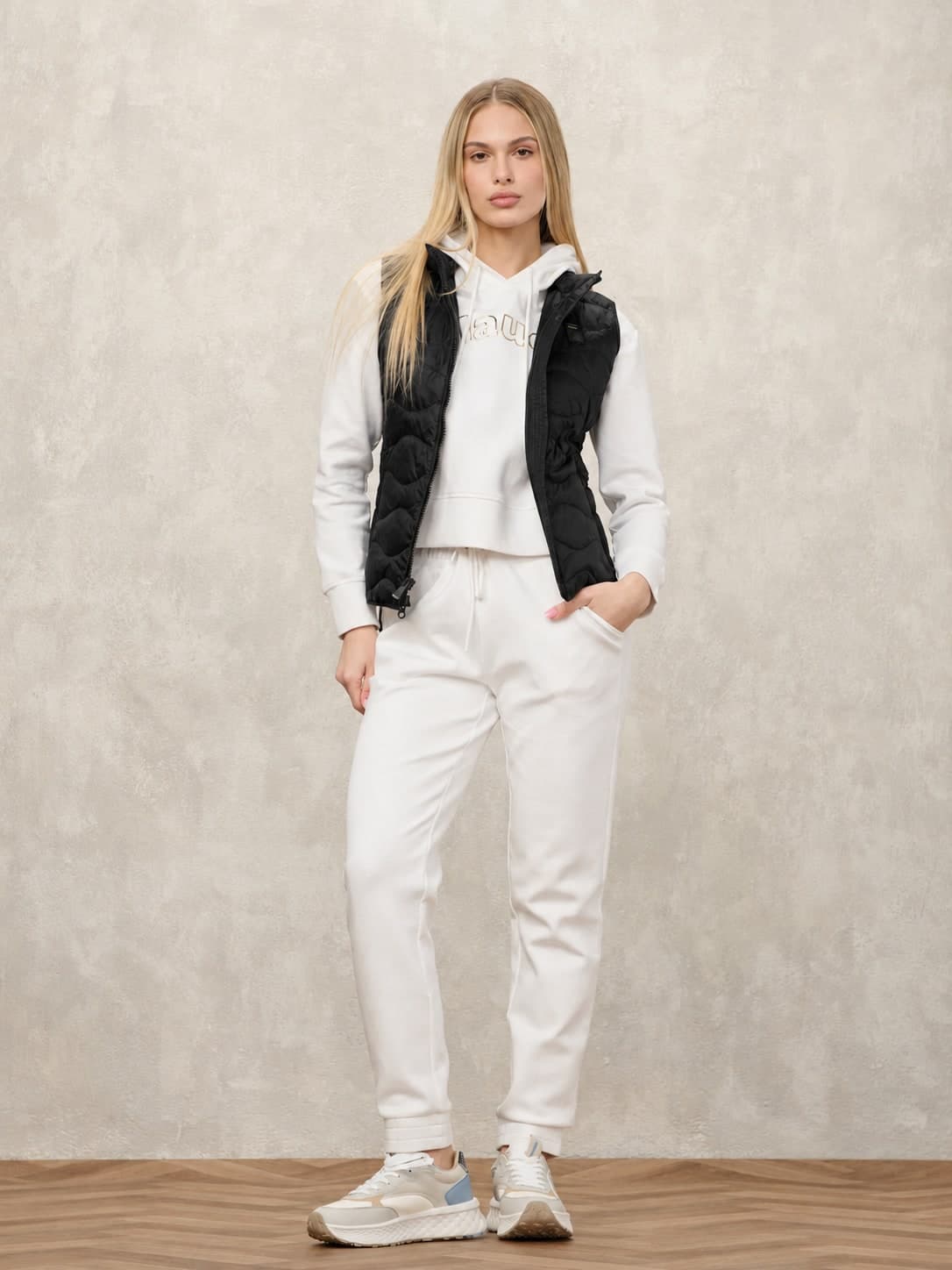Blauer Piumino Donna smanicato ad onde mod. Venice 26SBLDX03166_007455_999 - 2