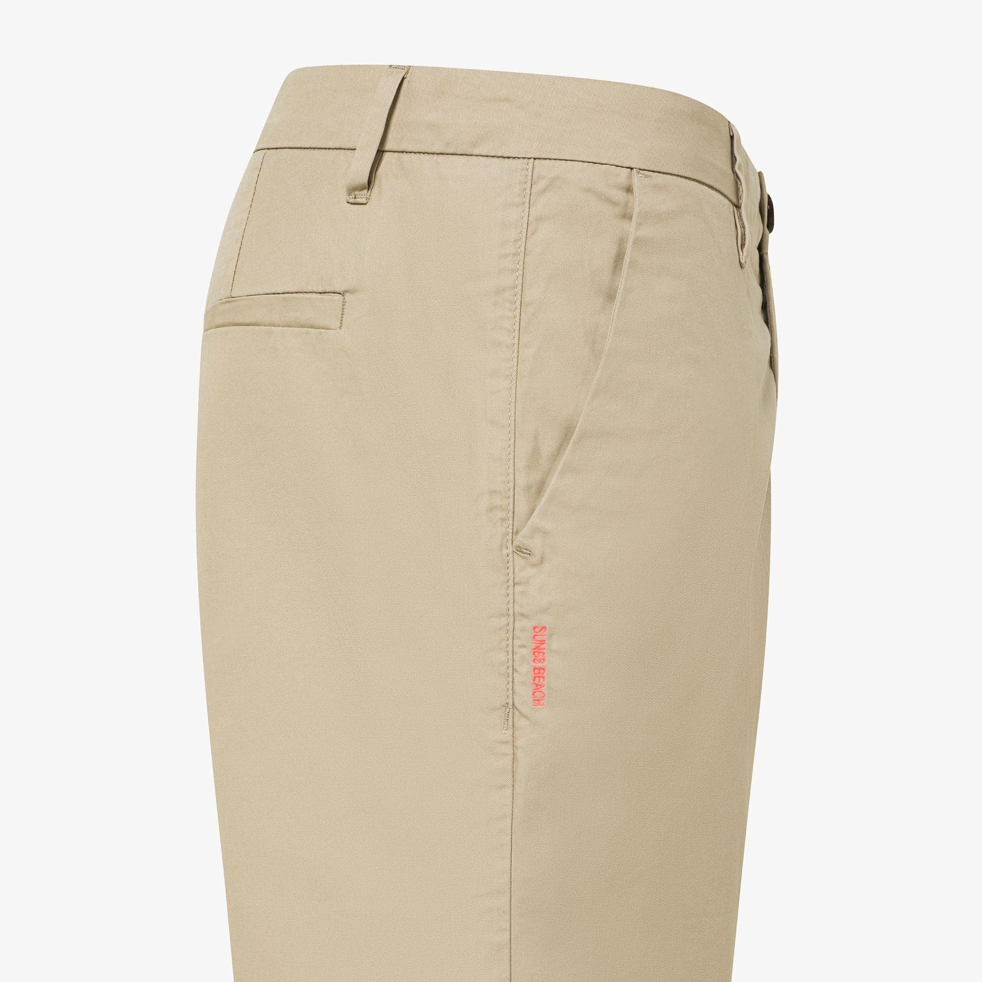 Bermuda uomo chino Sun68 stone in misto cotone con logo fluo - 2