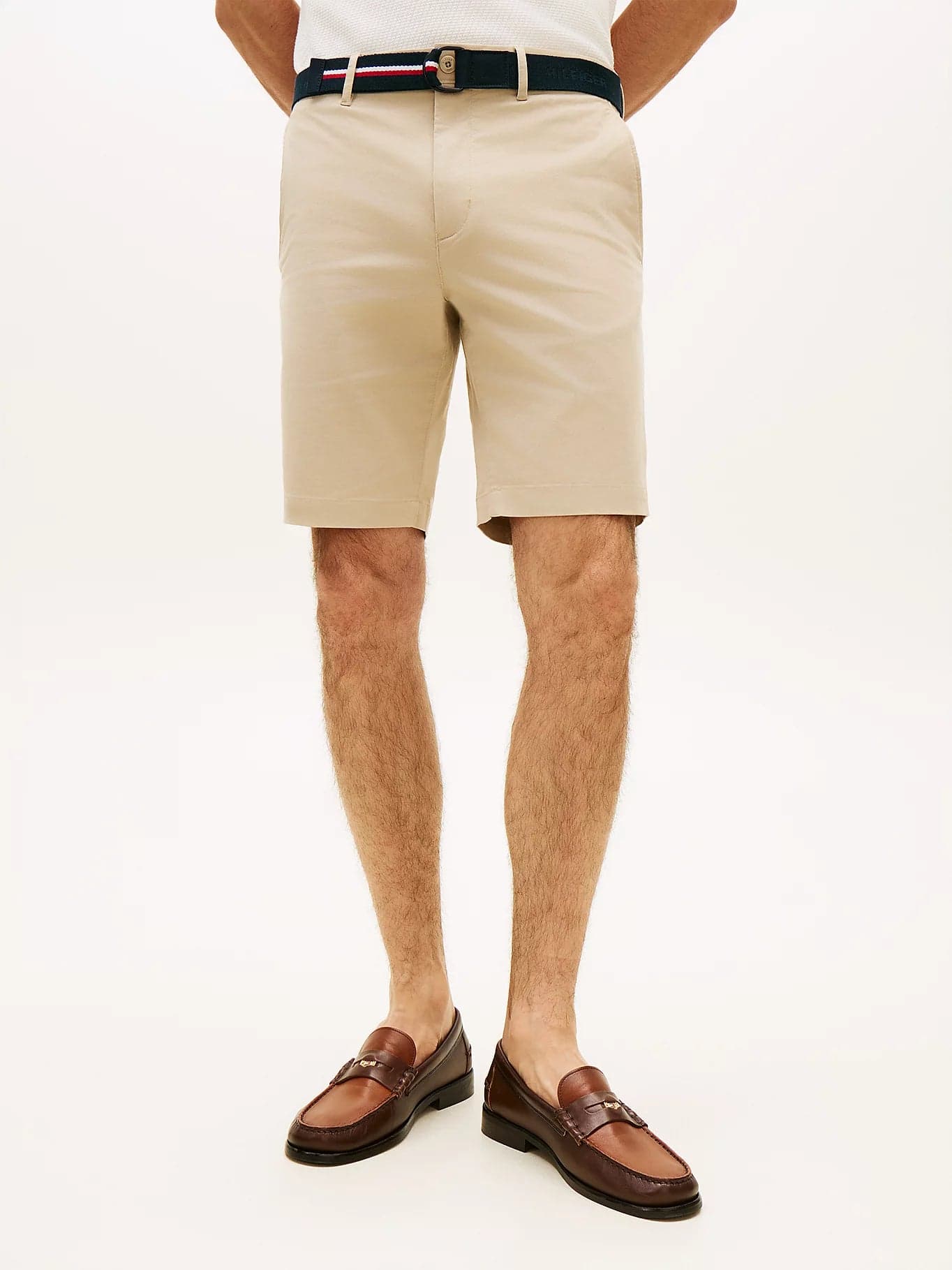 Bermuda uomo Tommy Hilfiger chino Denton beige con cintura interno gamba 24 cm MW0MW42349RBT - 2