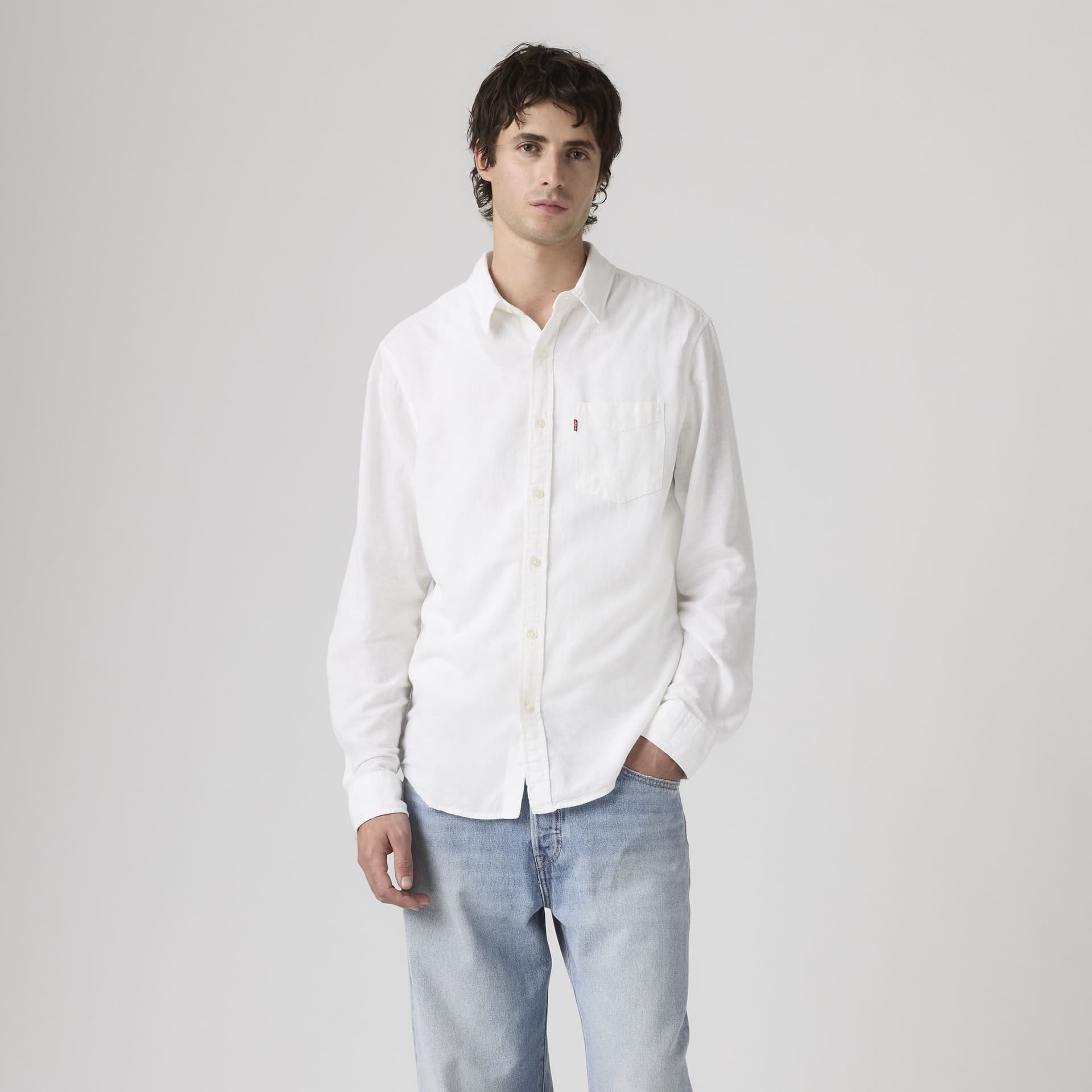 Camicia uomo Levi's Sunset Standard Fit con taschino in lino e viscosa ECOVERO bianca - 2