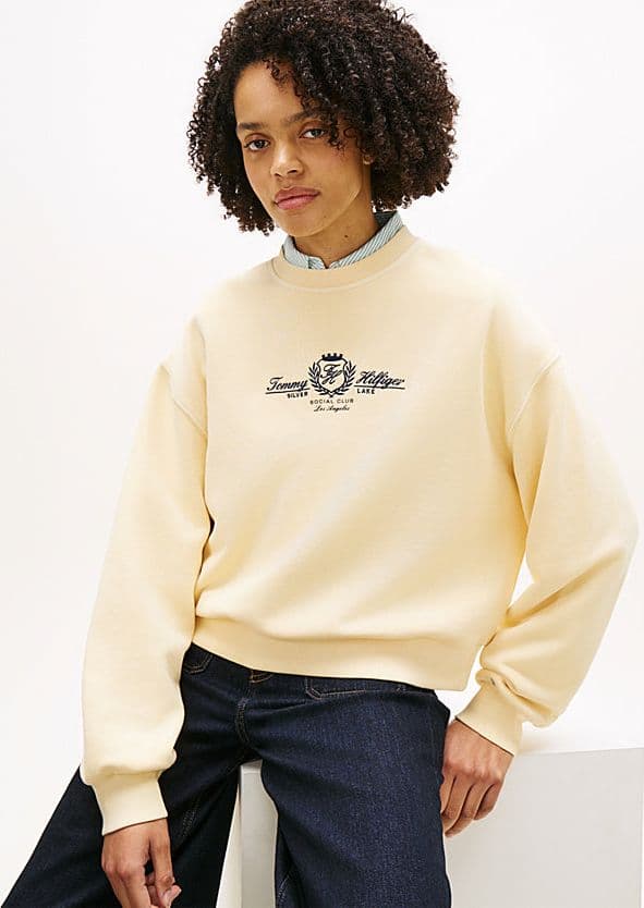 Felpa donna Tommy Hilfiger panna relaxed fit in cotone con stemma ricamato – WW0WW48733AEX - 2