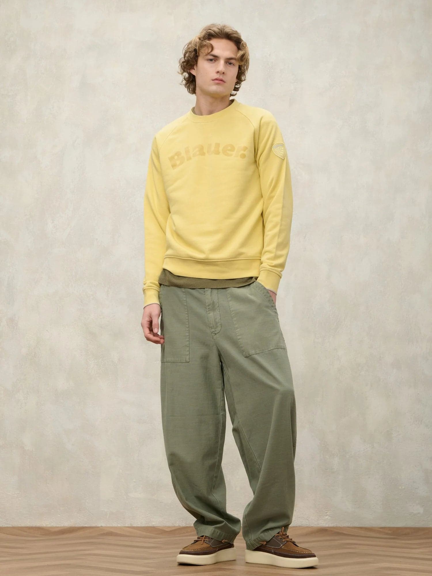 Felpa Uomo Blauer Camp 26SBLUF03242 girocollo con stampa floc – Giallo - 2