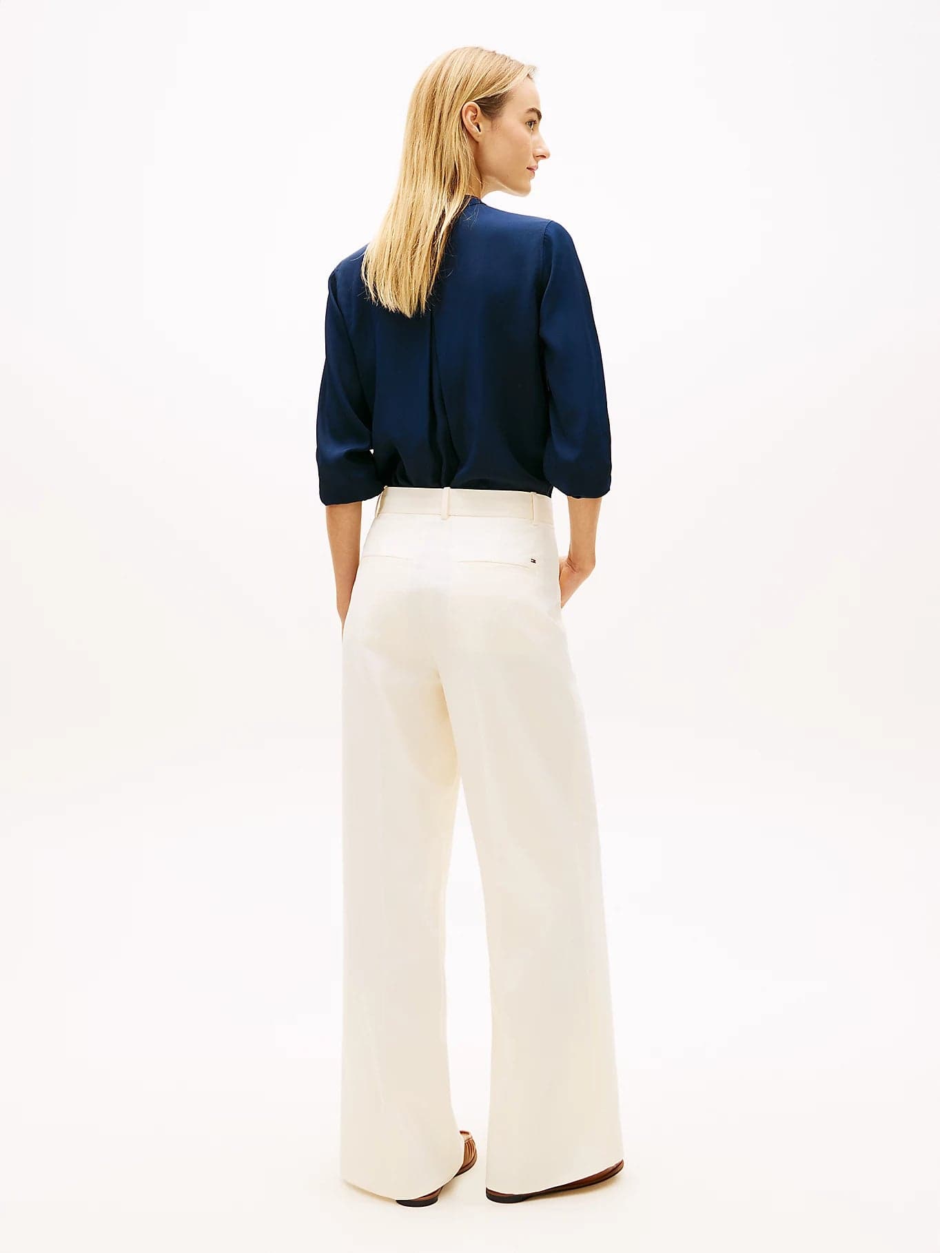 Pantalone donna Tommy Hilfiger chino ampio bianco con bottoni dorati WW0WW49002AEF - 4
