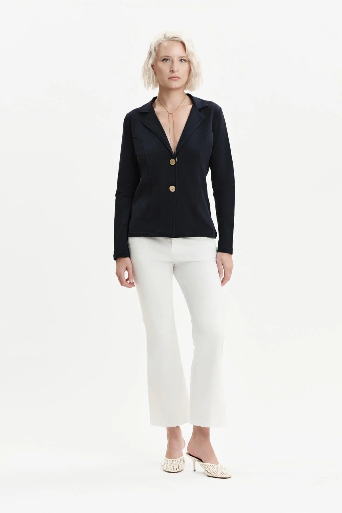 Pantaloni donna White Wise bianchi a zampa in rasatello elasticizzato - 4