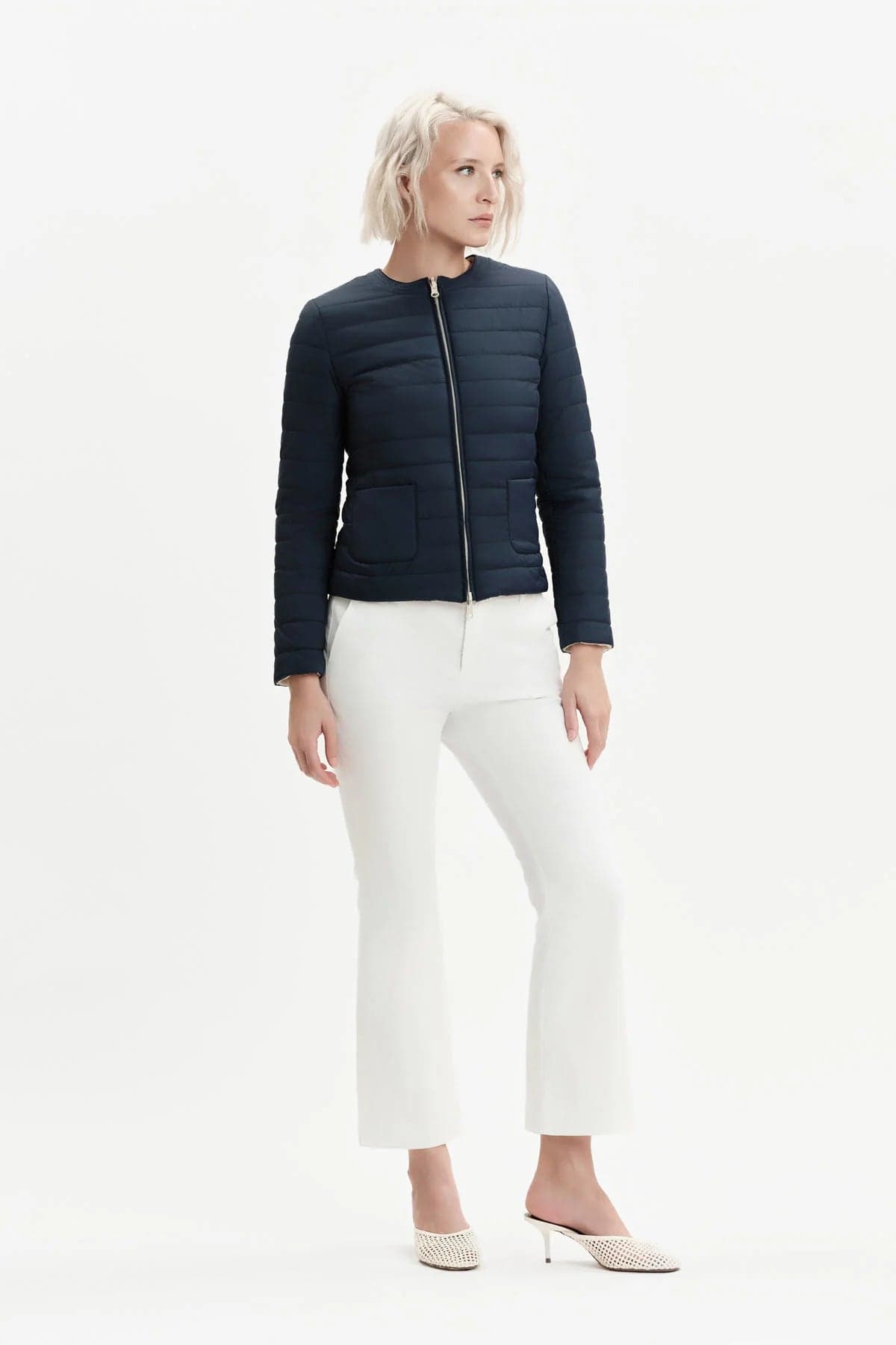 Pantaloni donna White Wise bianchi a zampa in rasatello elasticizzato - 7