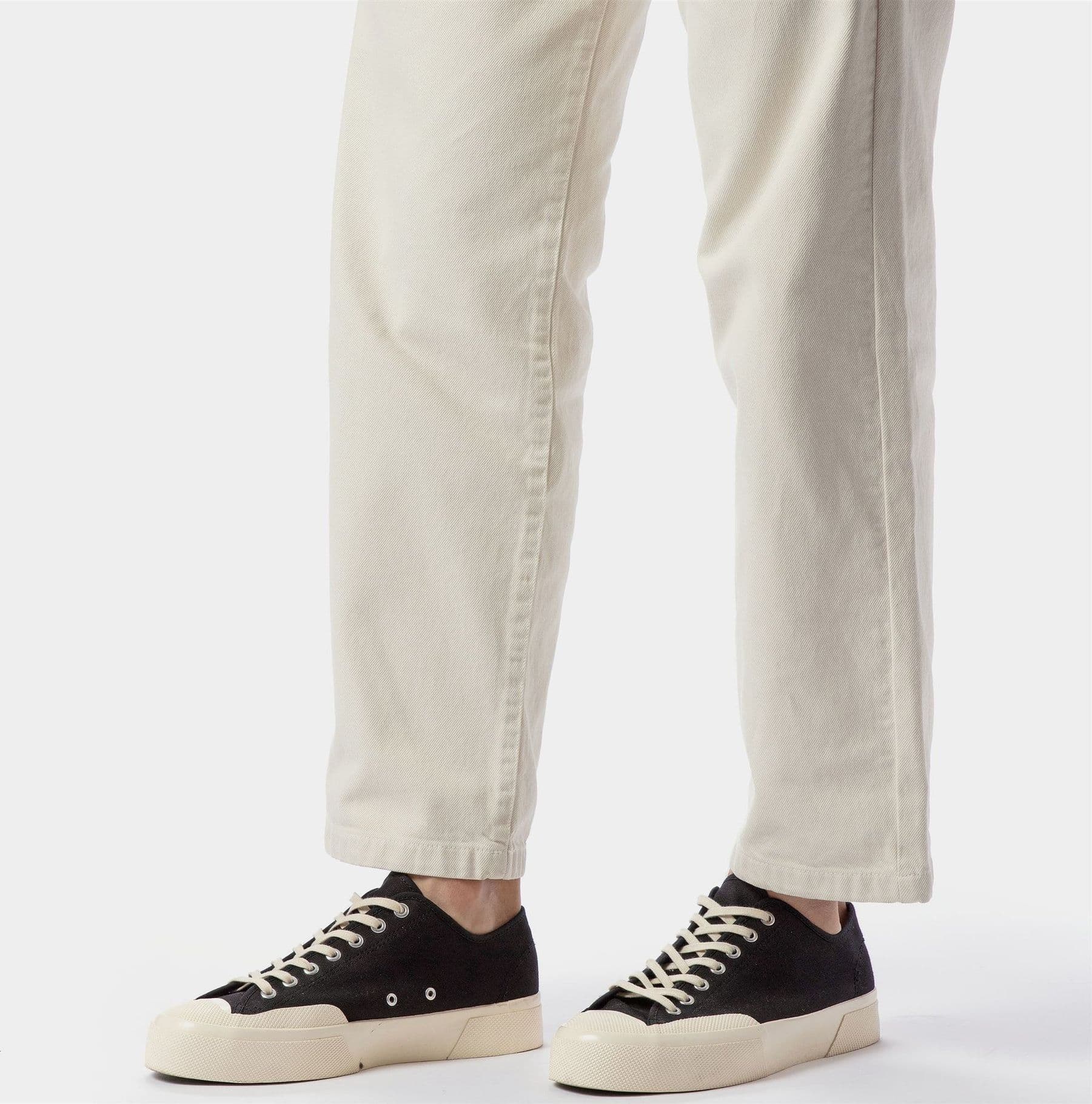 Superga Artifact Works Sneaker Uomo in Tela Nera Off White S51347W A0U - 6