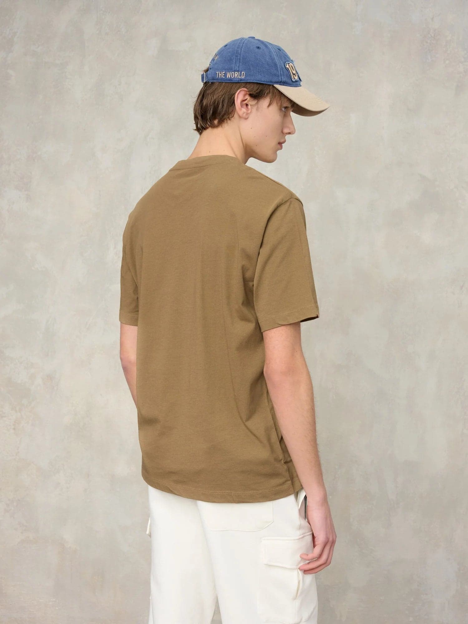 T-shirt Uomo Blauer Eutaw 26SBLUH02302 con logo scudo – Nocciola - 4