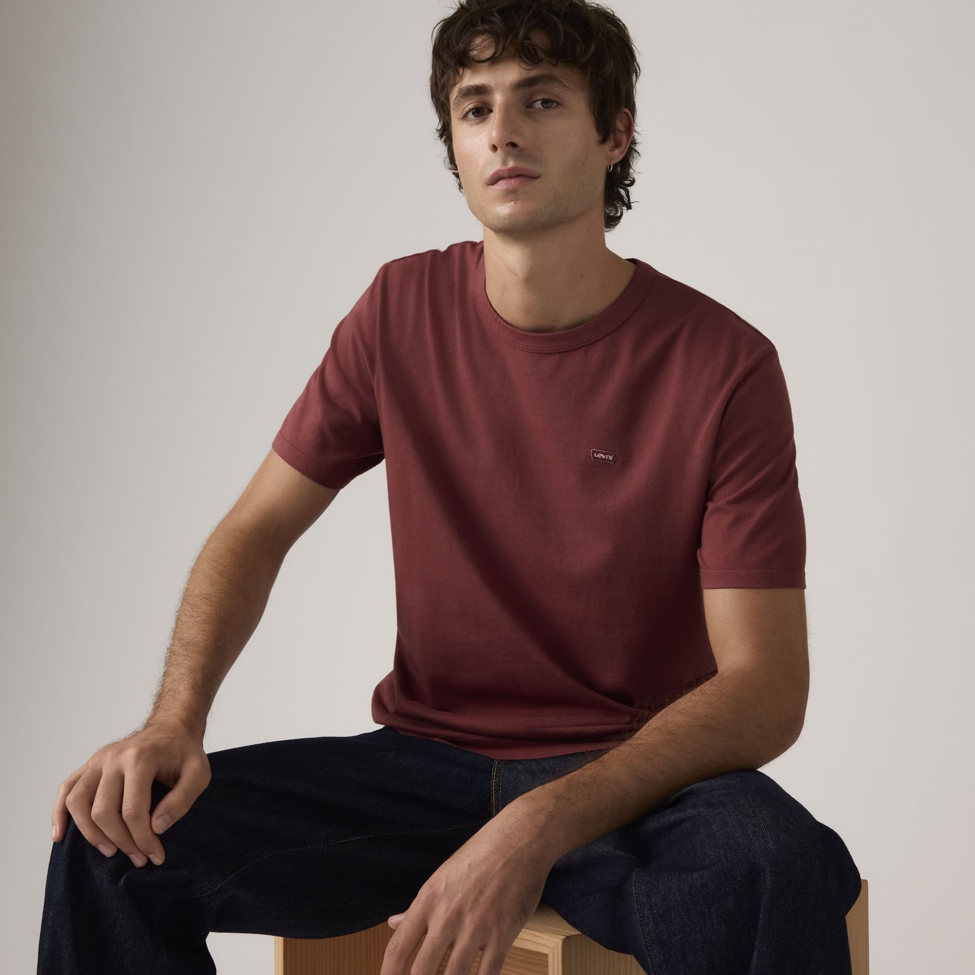 T-shirt uomo Levi's Original girocollo in cotone rosso garment dyed - 2