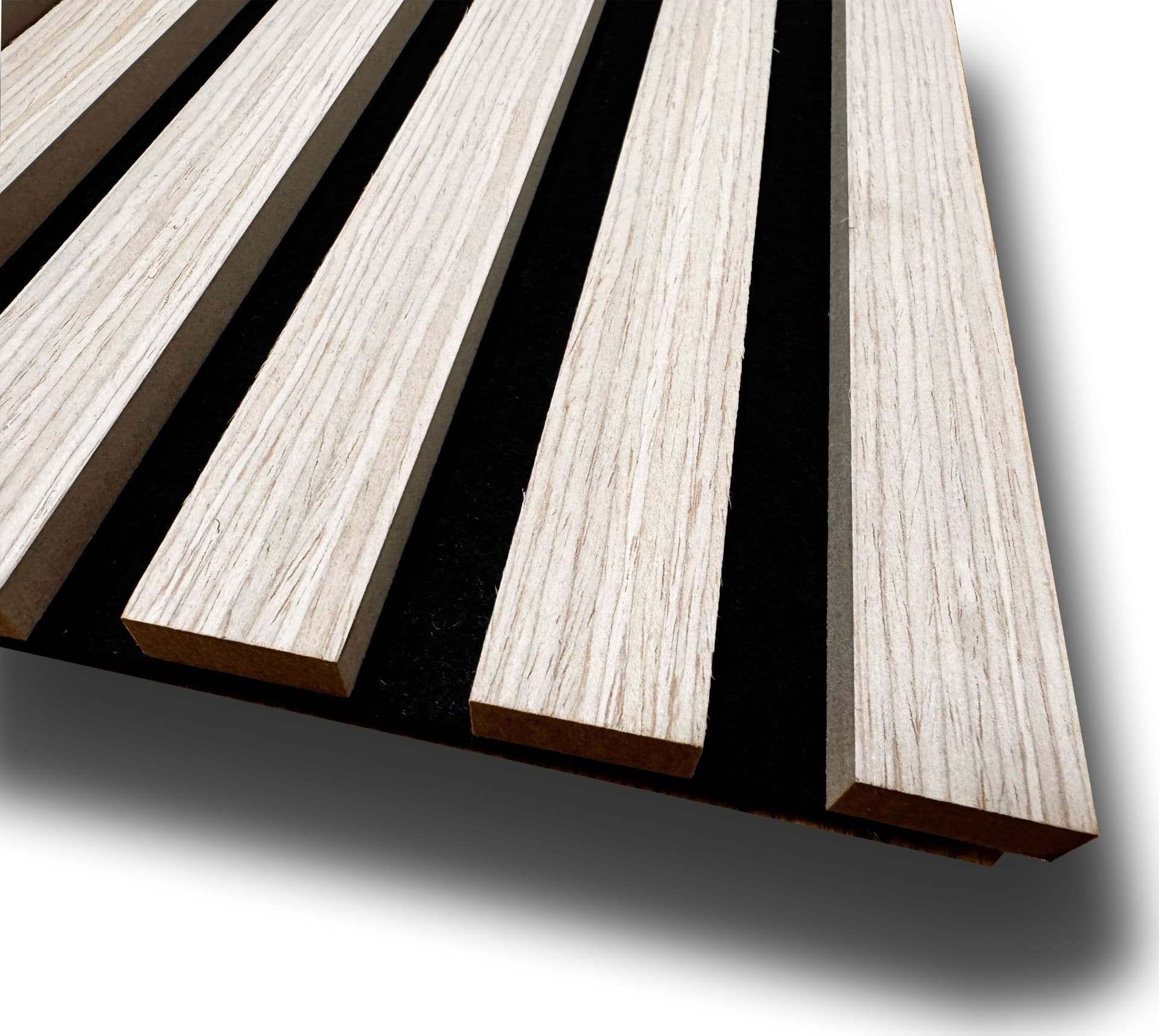 Pannello ACUSTICO (1,74mq) a Lamelli AUTOADESIVO rivestito in VERO LEGNO + feltro + fibra di legno  - mis. 12x600x2900mm ACERO BIANCO - 2