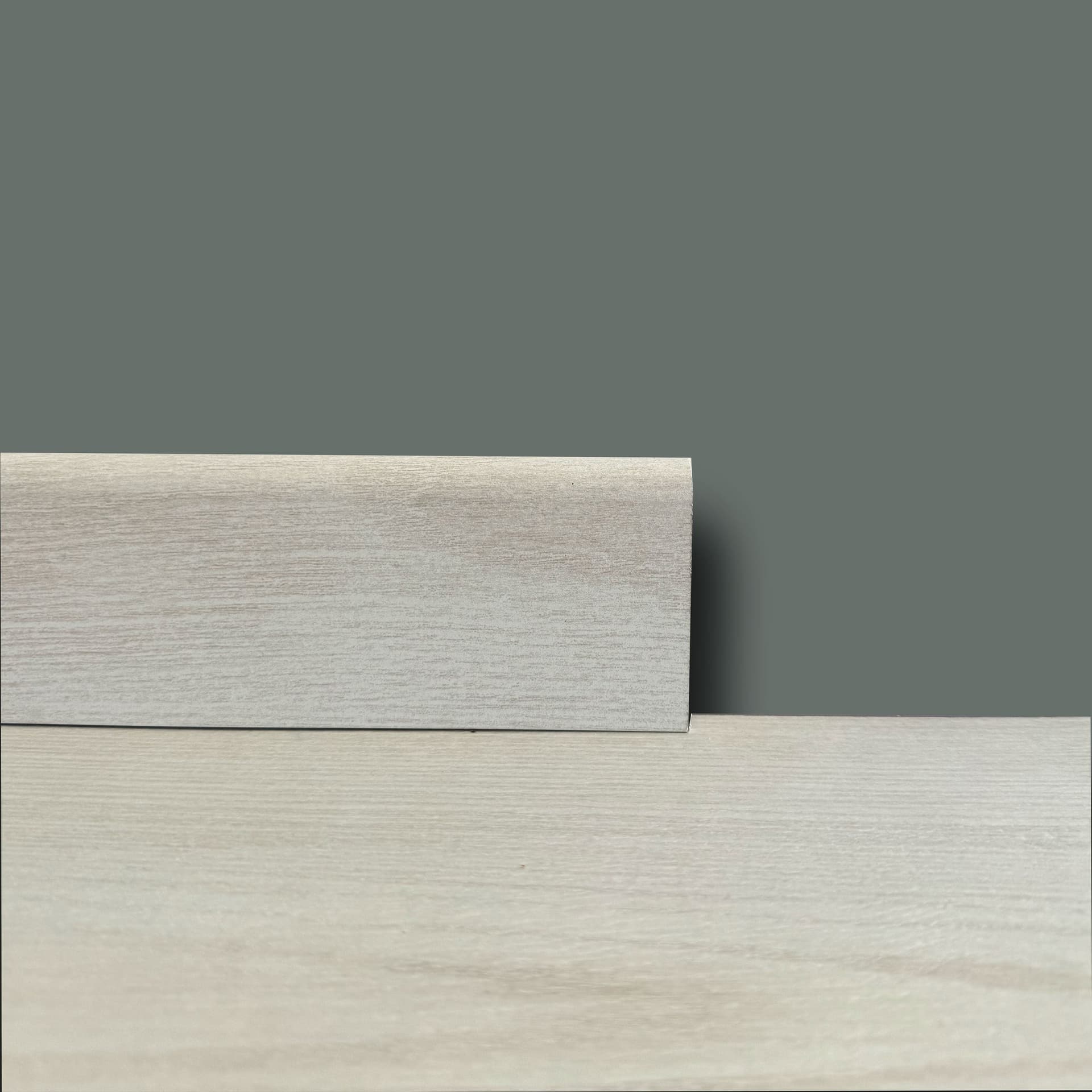 €2,99ml - BATTISCOPA in FIBRA DI LEGNO coordinato GAMMA LAMINATI 70x15 inclinato vari decori (prezzo al metro) - 13