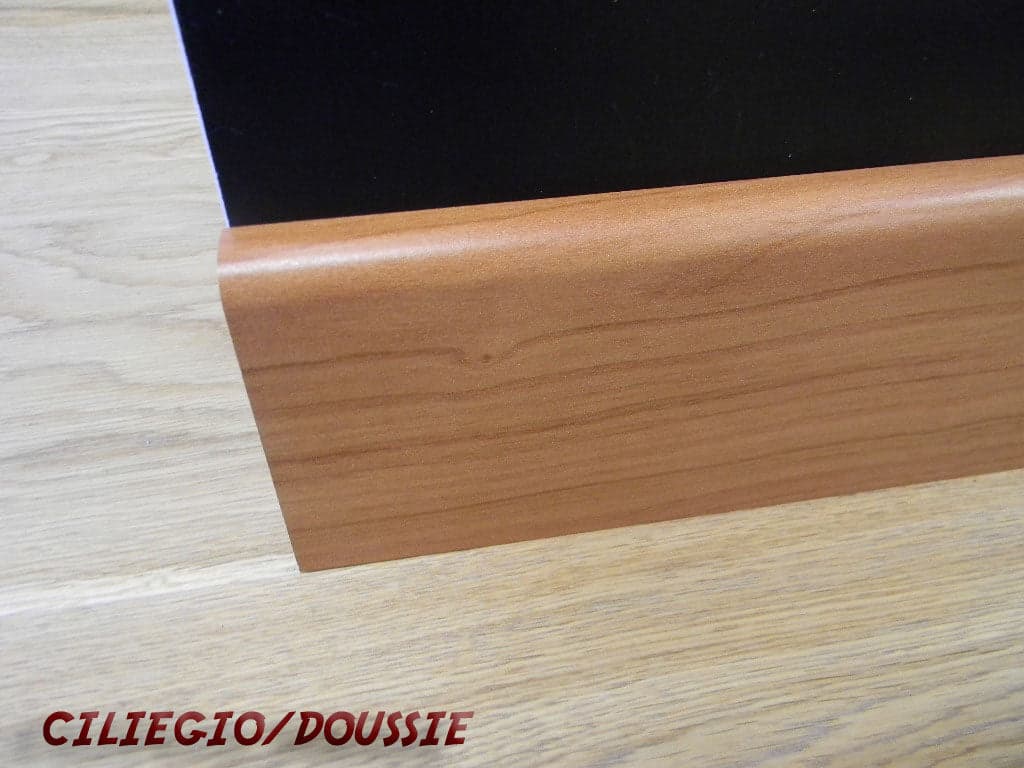 Battiscopa passacavo 1,5x8x240cm in MDF pacco da 48 metri lineari - 7
