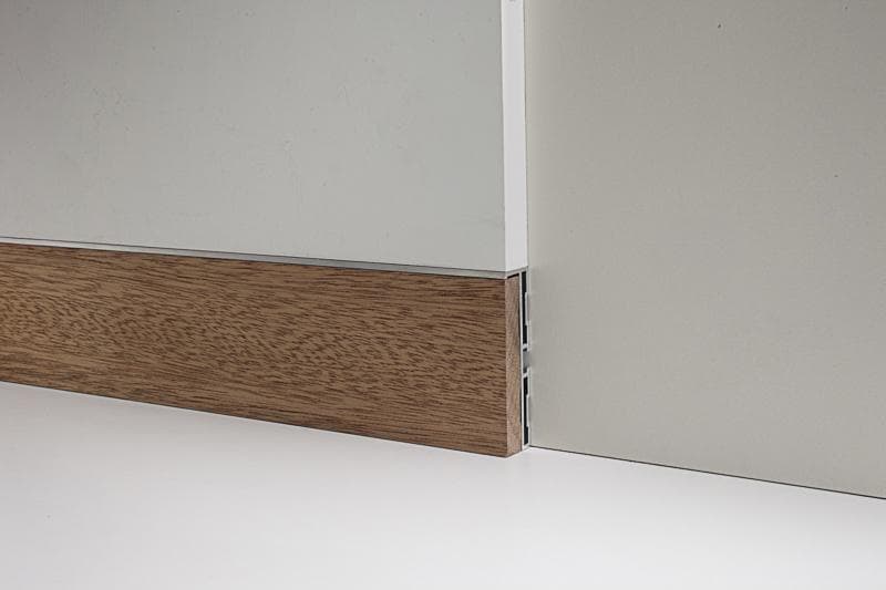 Battiscopa filo muro Profilpas in legno massiccio + sottostruttura alluminio 20ML - 2