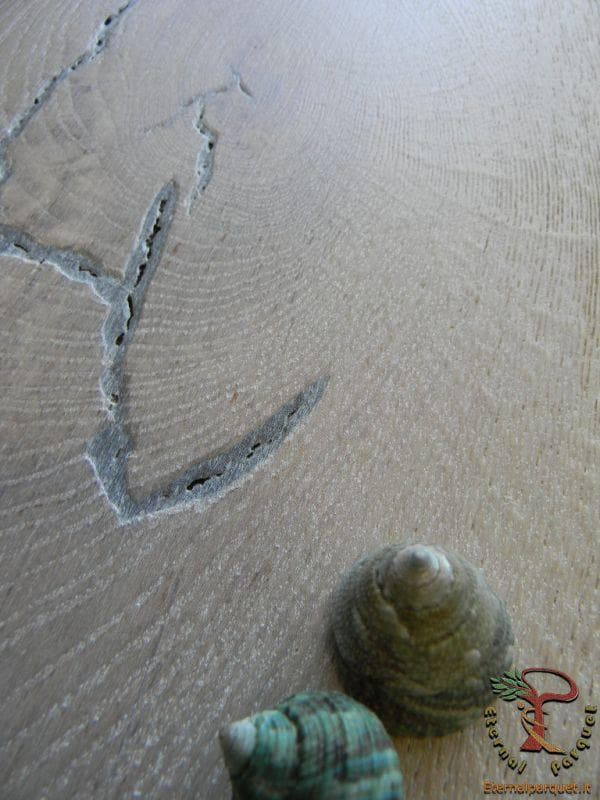 Parquet MAXILISTONE prefinito KAHRS FOUNDERS COLLECTION mod. "OLOF" 15x187x2420 spazzolato,raschiato a mano, bisellato, Bianco acceso, olio naturale (incastro 5s flottante o incoll.) - 5