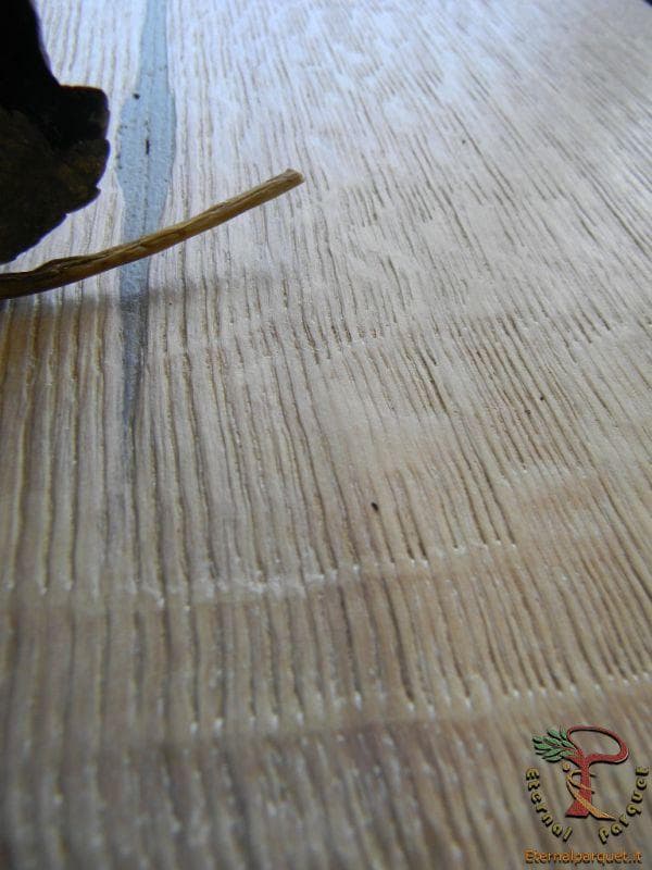 Parquet MAXILISTONE prefinito KAHRS FOUNDERS COLLECTION mod. "GUSTAF" 15x187x2420 spazzolato,raschiato a mano, bisellato, Bianco antico olio naturale (incastro 5s flottante o incoll.) - 9