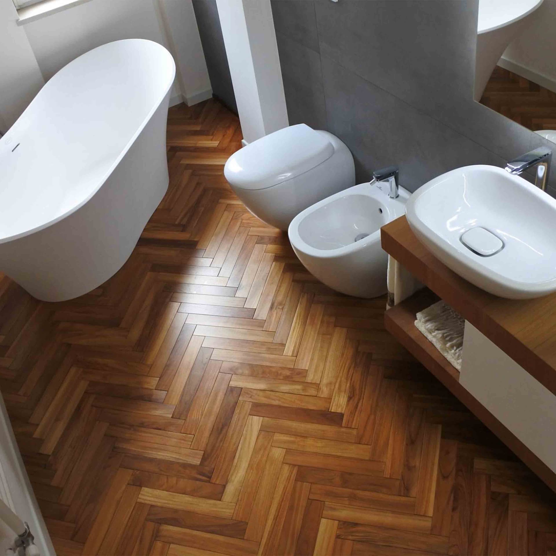 OFFERTA AL BANCALE (59.90€ AL MQ) 70MQ di  Parquet prefinito Massiccio in teak asia Finitura Vernice PRIMA SCELTA 10x60x420 microbisellato verniciato satinato a poro aperto posa anche a spina di pesce - 25