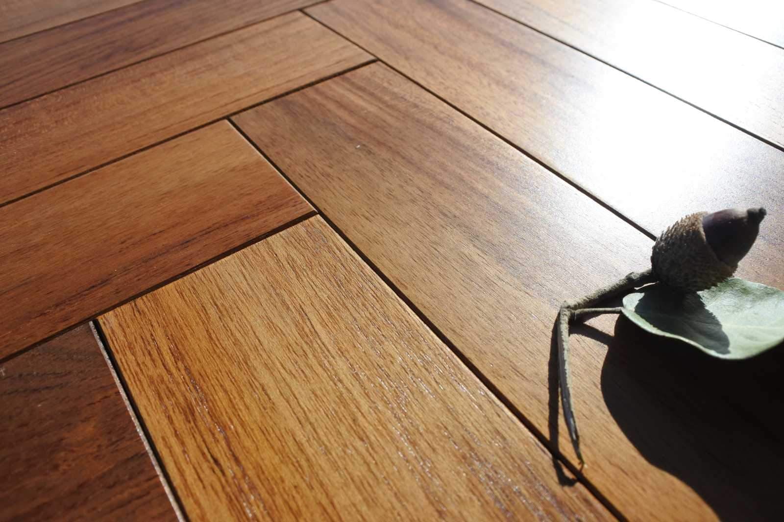 OFFERTA AL BANCALE (59.90€ AL MQ) 70MQ di  Parquet prefinito Massiccio in teak asia Finitura Vernice PRIMA SCELTA 10x60x420 microbisellato verniciato satinato a poro aperto posa anche a spina di pesce - 15