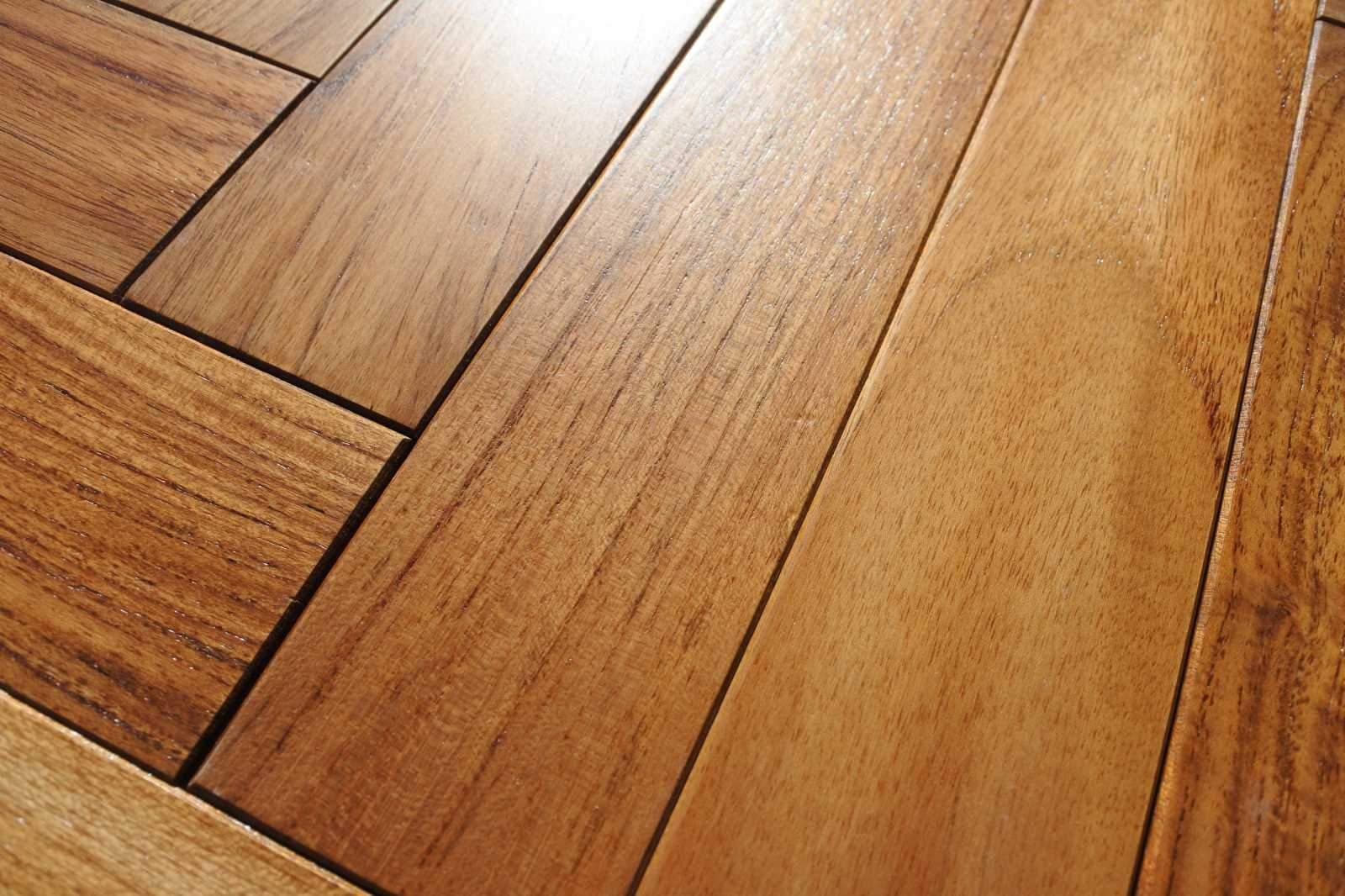 OFFERTA AL BANCALE (59.90€ AL MQ) 70MQ di  Parquet prefinito Massiccio in teak asia Finitura Vernice PRIMA SCELTA 10x60x420 microbisellato verniciato satinato a poro aperto posa anche a spina di pesce - 8