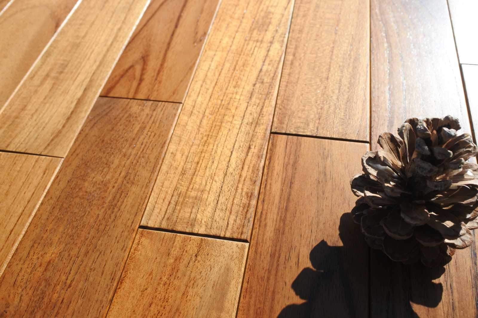 OFFERTA AL BANCALE (59.90€ AL MQ) 70MQ di  Parquet prefinito Massiccio in teak asia Finitura Vernice PRIMA SCELTA 10x60x420 microbisellato verniciato satinato a poro aperto posa anche a spina di pesce - 9