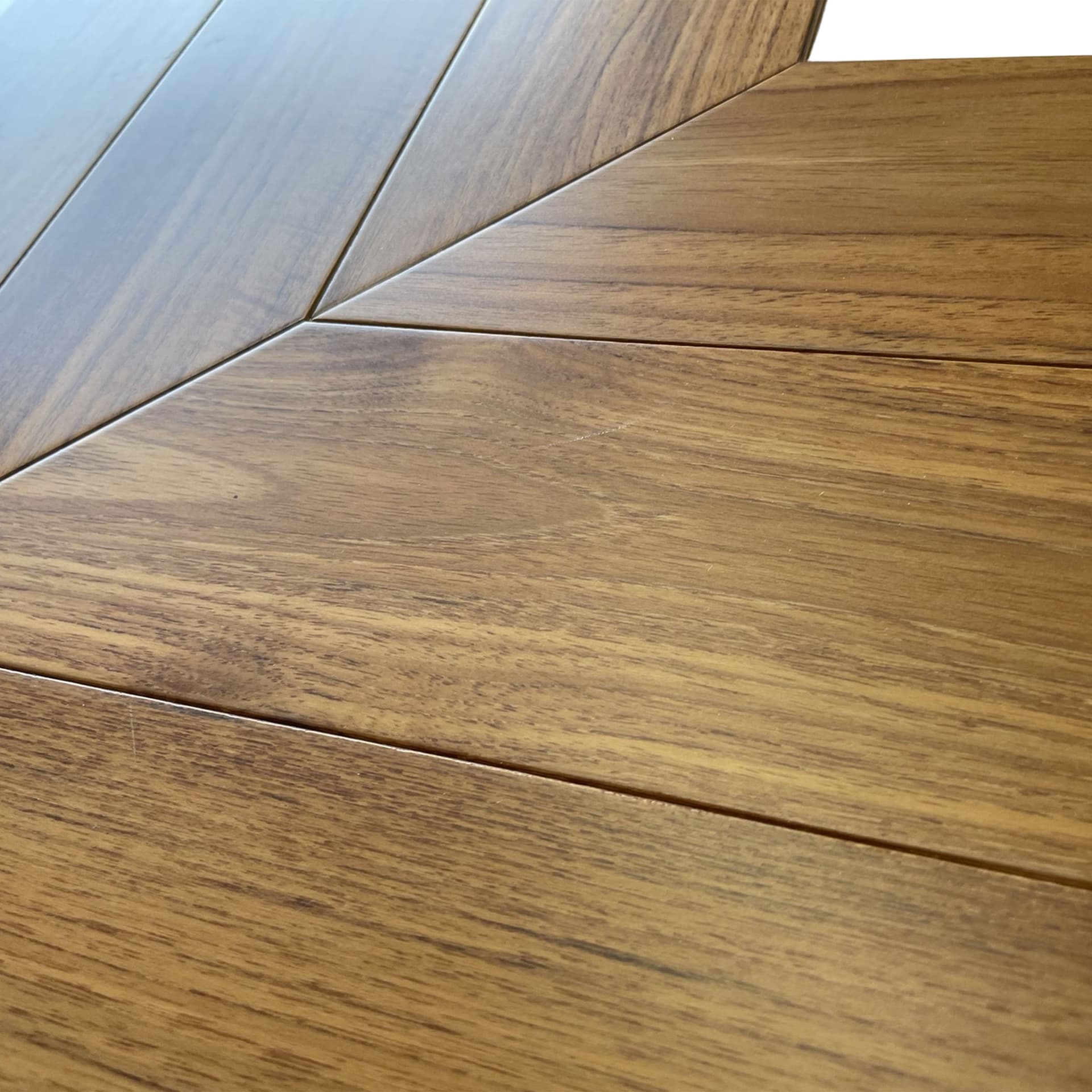 Parquet prefinito massiccio Teak Asia prima scelta Spina Francese (Chevron) vernice eco Satinata 10x95x515 - 4