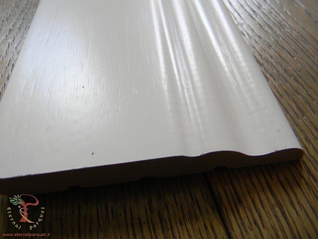 battiscopa DUCALE in Legno massello 100x15 impiallacciato in essenza o bianchi RAL (prezzo al metro) - 7