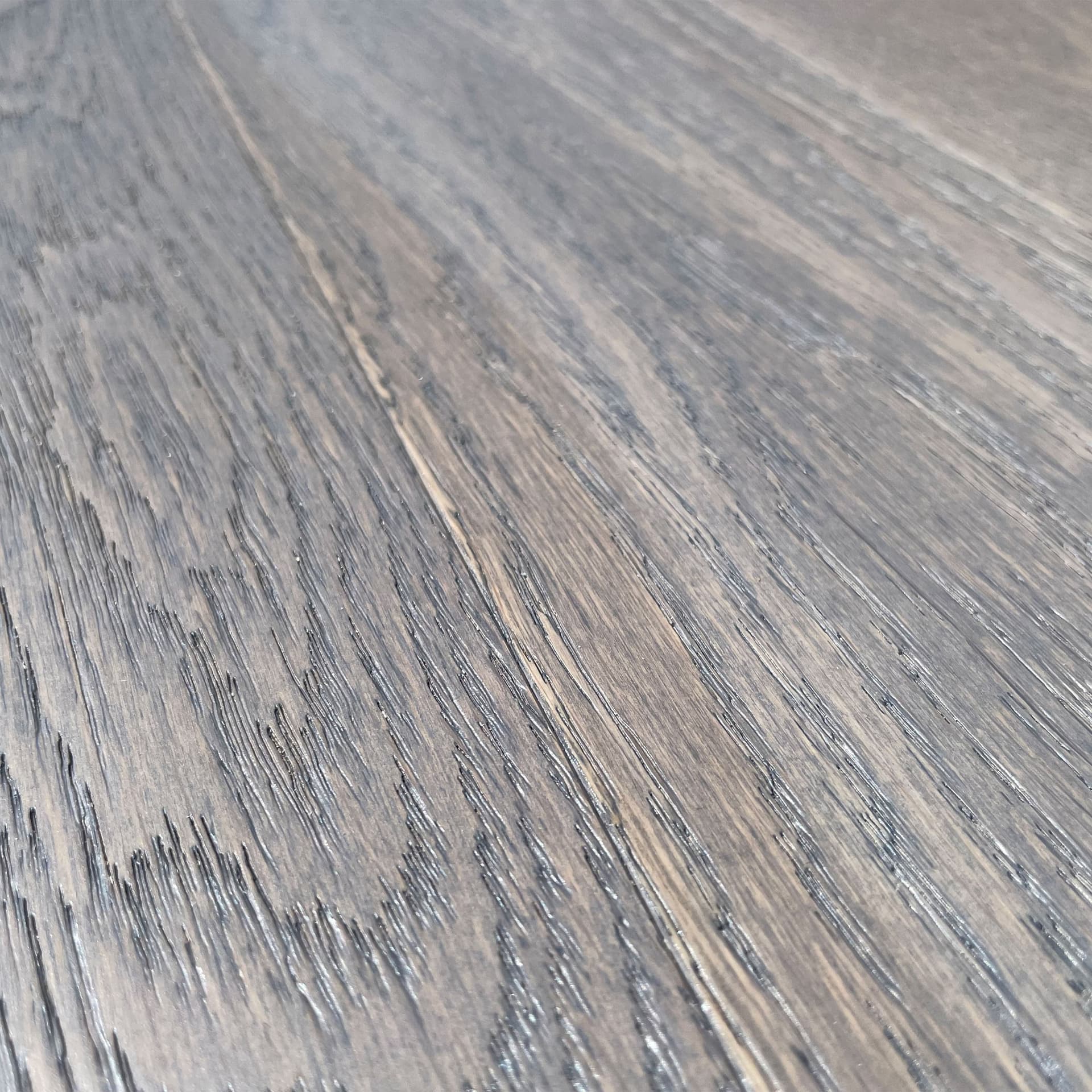 Pavimento in legno di rovere prefinito verniciato spazz. 10x125x900 linea PLANET mod. SWAMP - 3