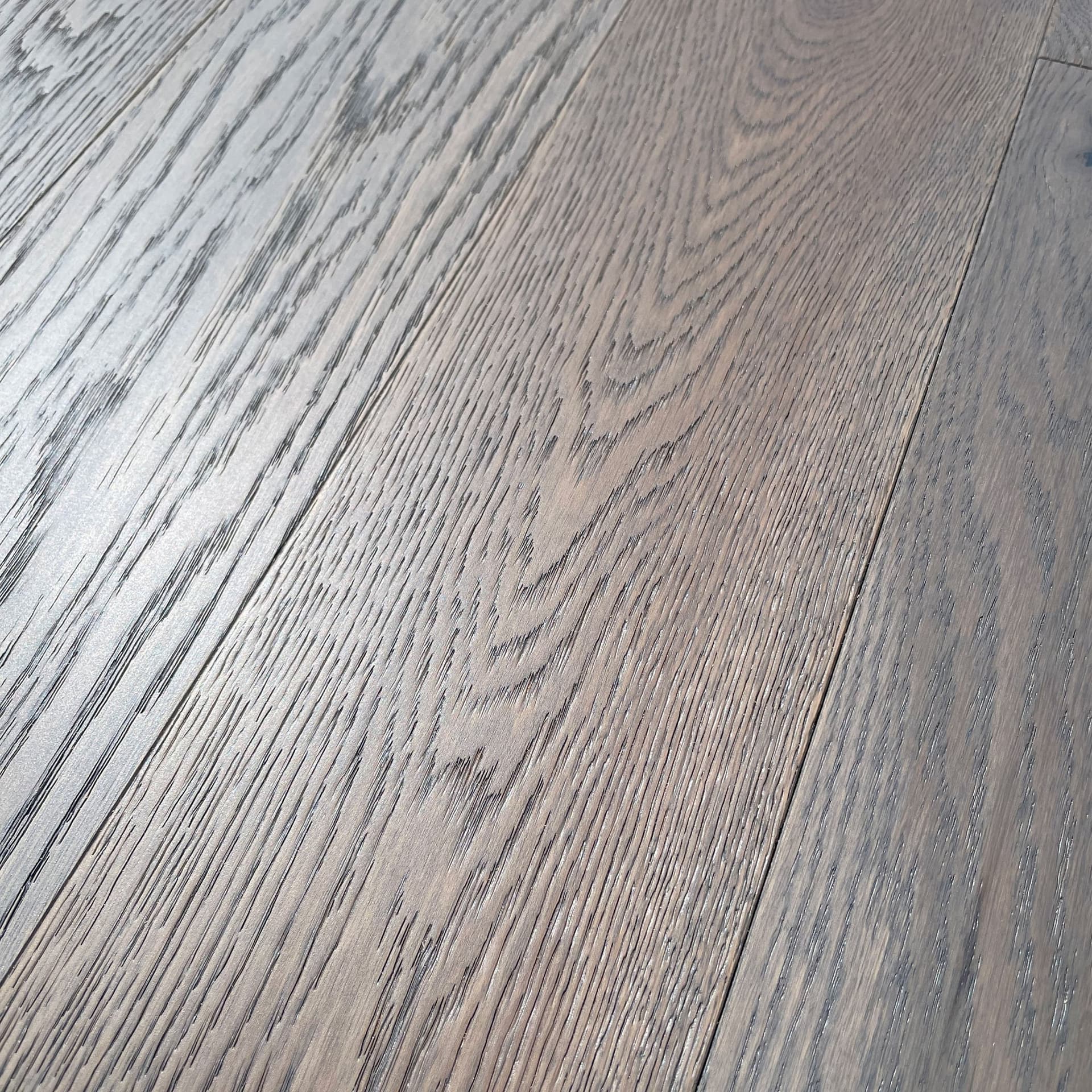 Pavimento in legno di rovere prefinito verniciato spazz. 10x125x900 linea PLANET mod. SWAMP - 6