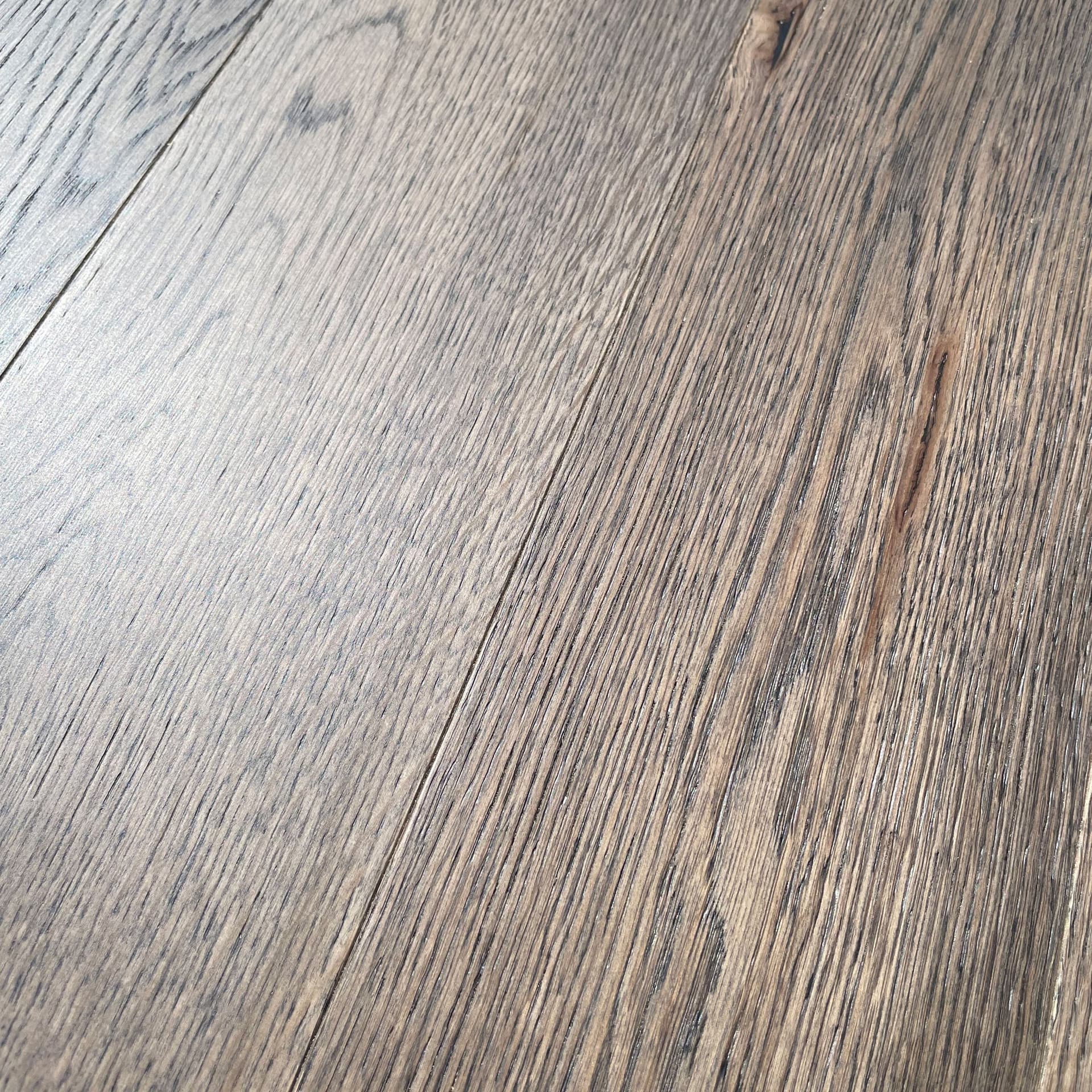 Pavimento in legno di rovere prefinito verniciato spazz. 10x125x900 linea PLANET mod. ROUGH SEA - 6