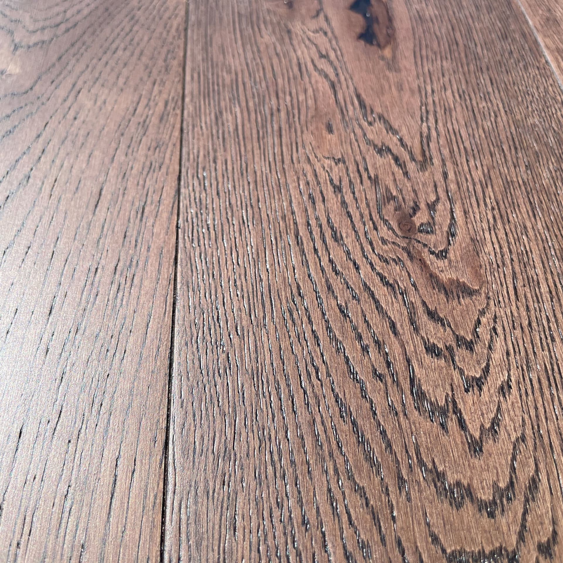 Pavimento in legno di rovere prefinito verniciato spazz. 10x125x900 linea PLANET mod. CAVES - 2