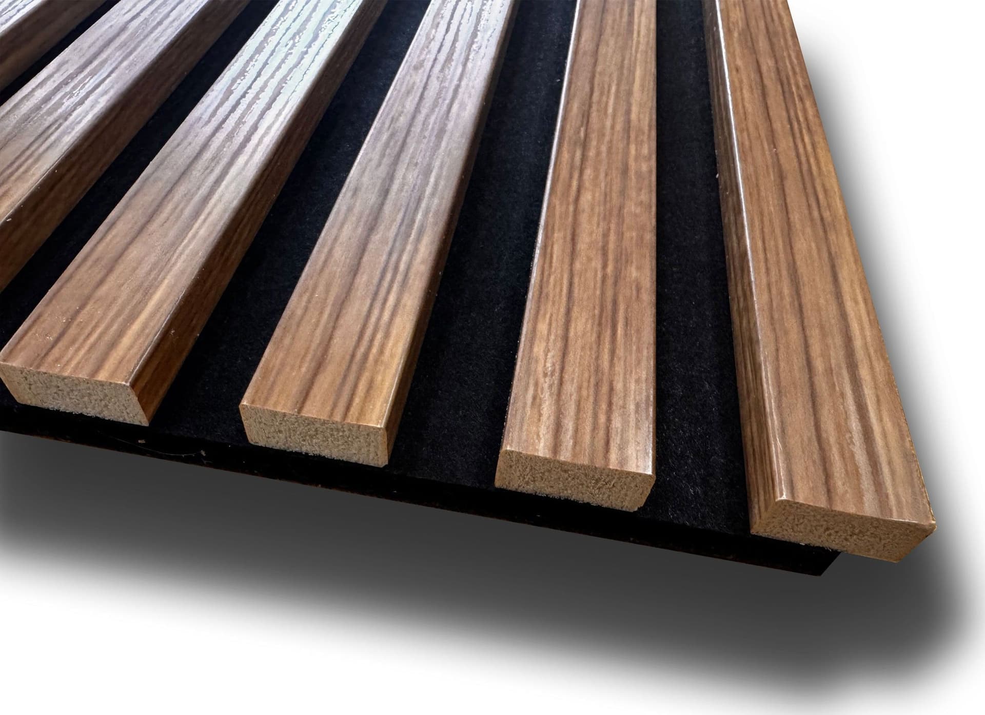 Pannello intero 21x600x2800mm (1,74mq) di Rivestimento ACUSTICO a Lamelli in Polimeri e Pet TOP-QUALITY -  ROVERE MEDIO - 2