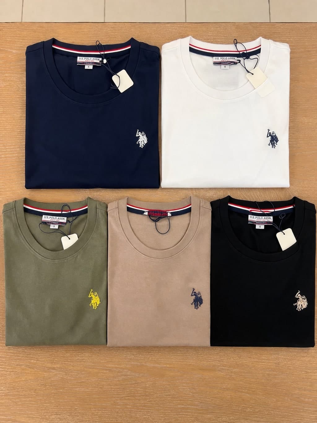 T-shirt basic LUCA