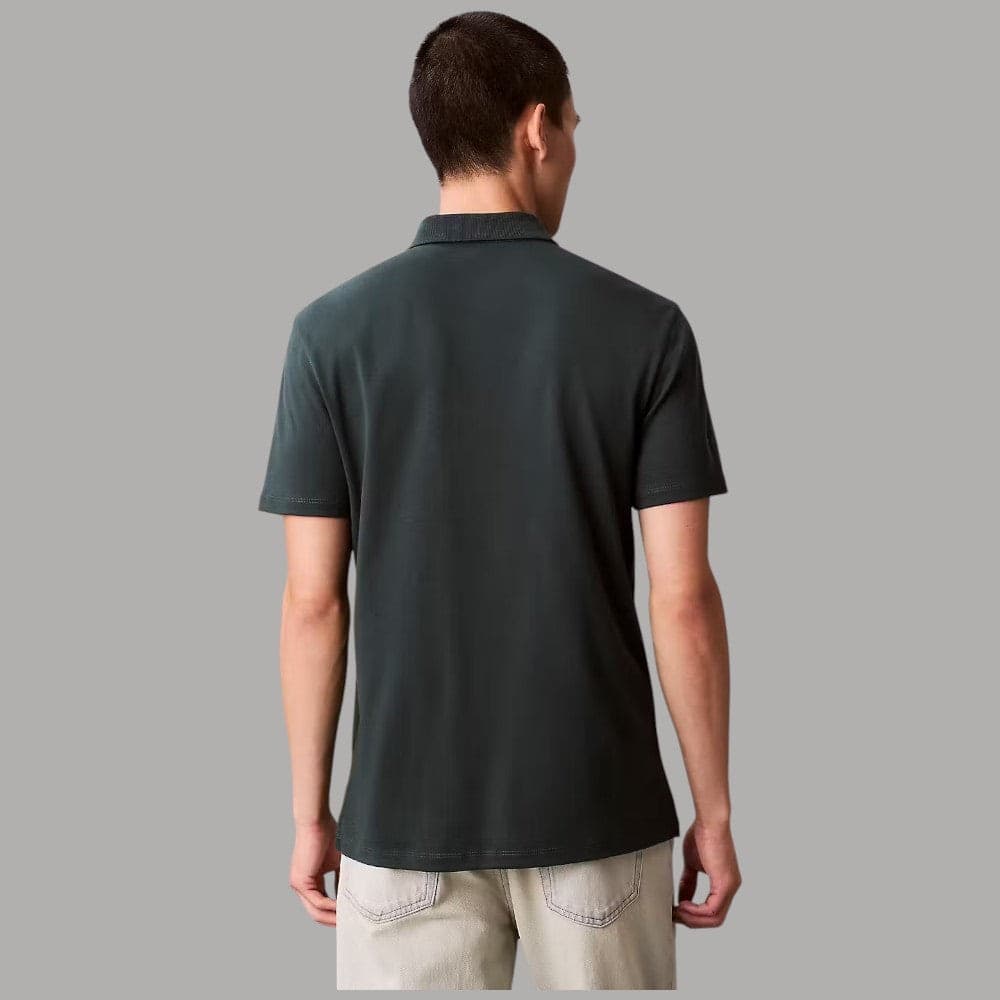 Elegante Polo Calvin Klein Cotone Pima Morbido e Rinfrescante - 4