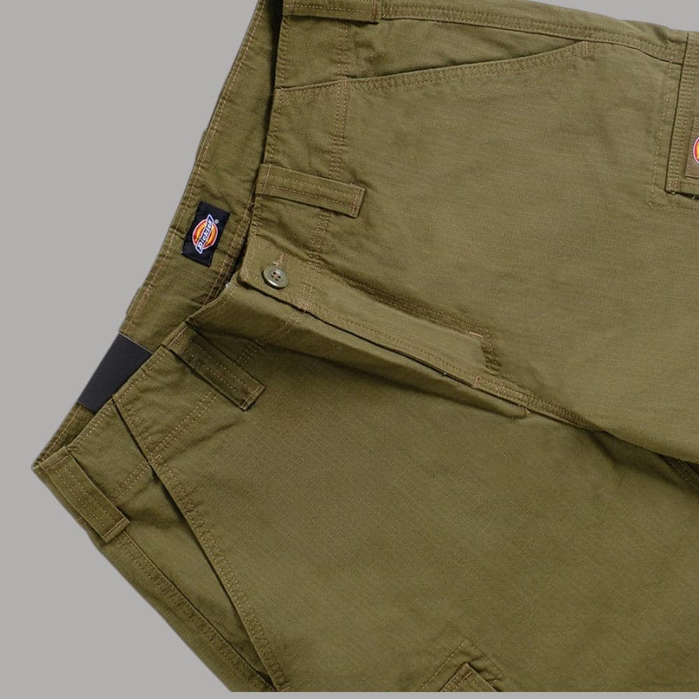 Bermuda Cargo Dickies Eagle Bend - Comfort e Resistenza in Cotone - 11