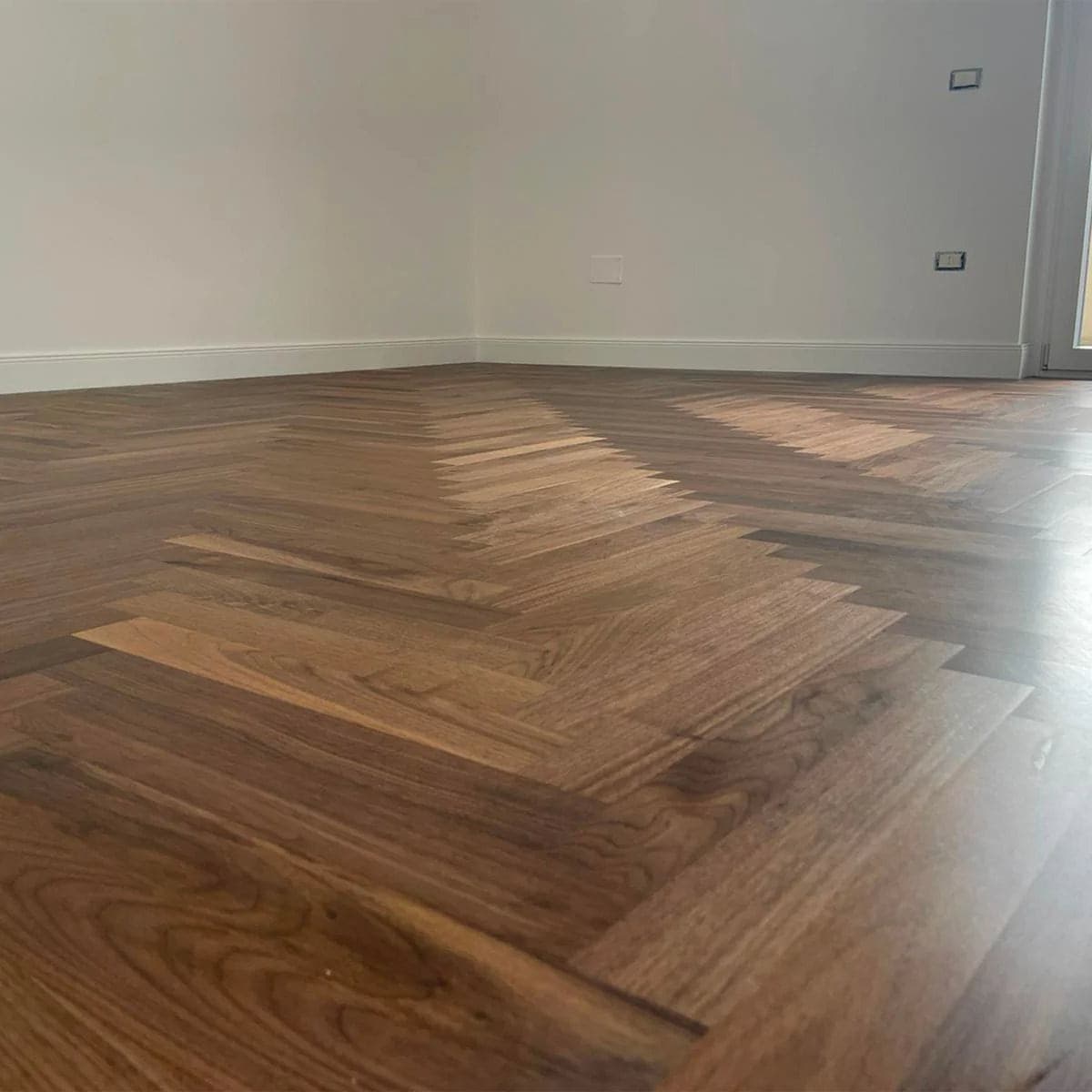€39,90mq ***STOCK*** Bancale 56 mq di  Prefinito HARO, rovere Allegro 10x70x490 Noce Americano vernice spina - 7