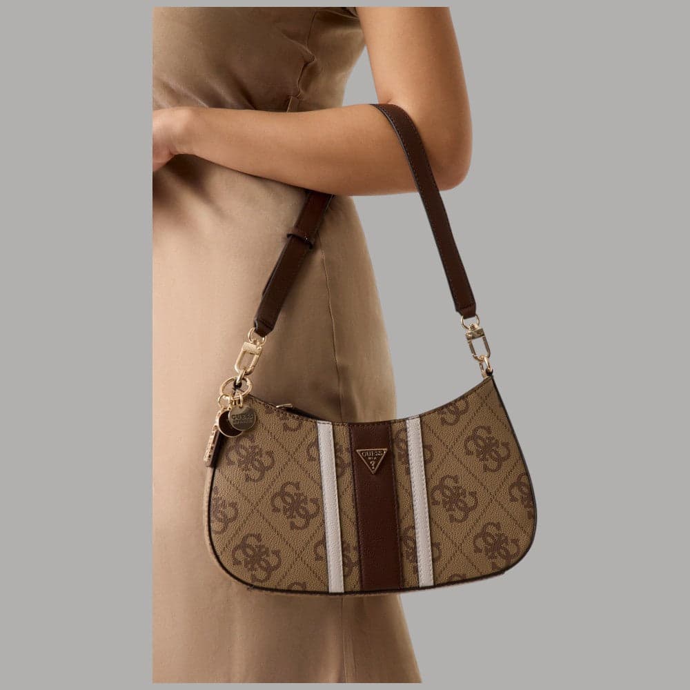 Guess borsa a spalla Noelle similpelle con logo e charm dorati - 7