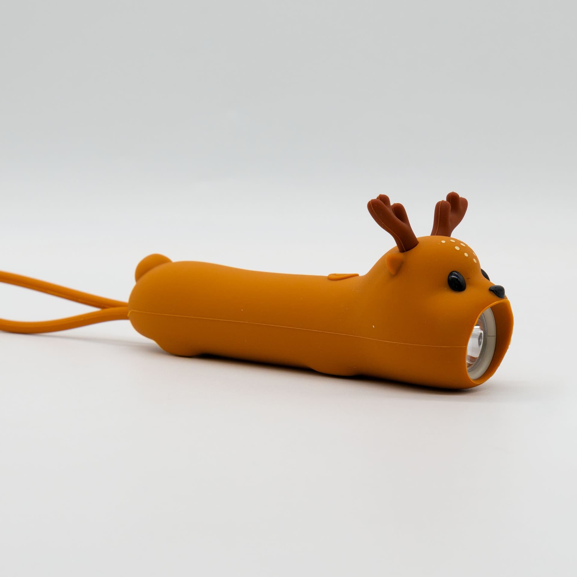 Deer - Flashlight - 2