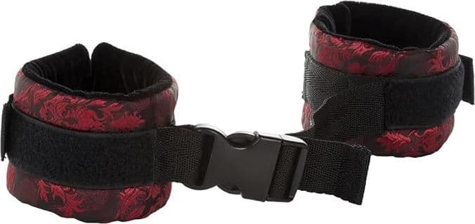 Scandal Control Cuffs – Manette Morbide Regolabili per Polsi e Caviglie - 4