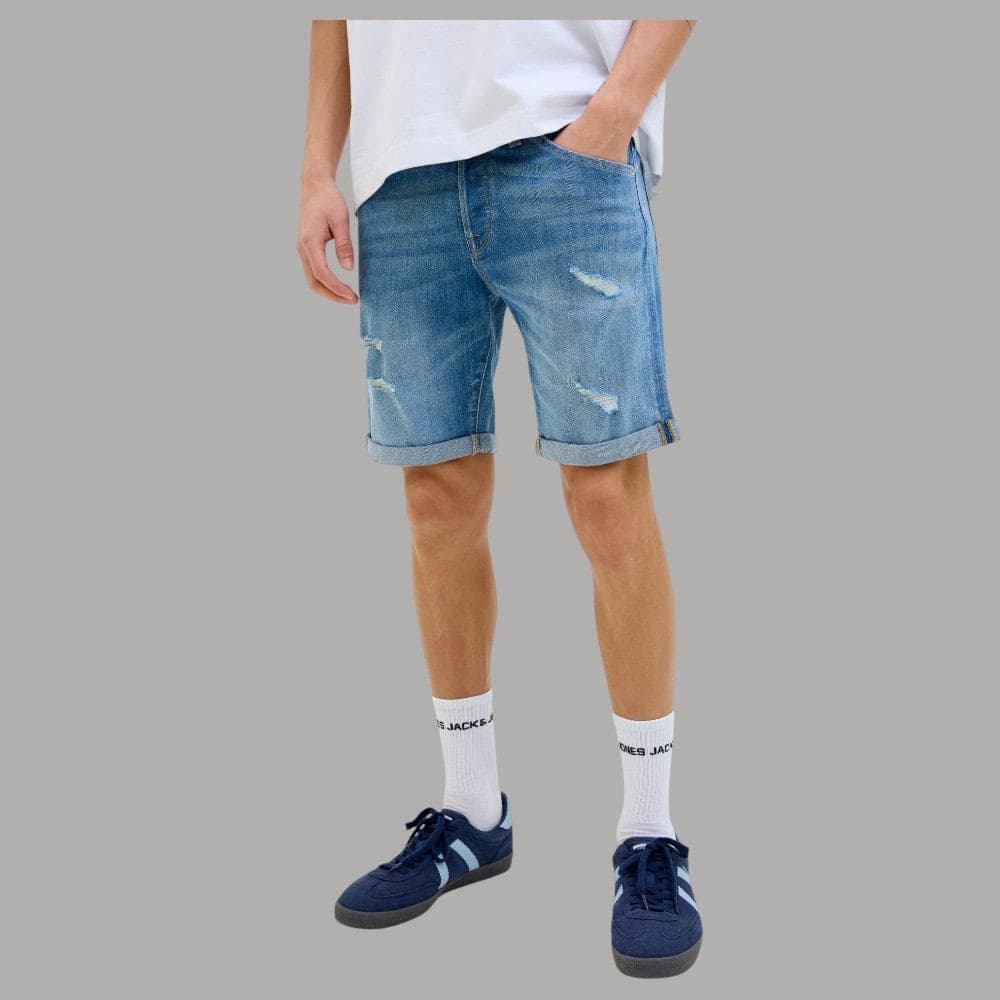 Bermuda in Denim Jack Jones con Effetto Vintage e Rotture - 3