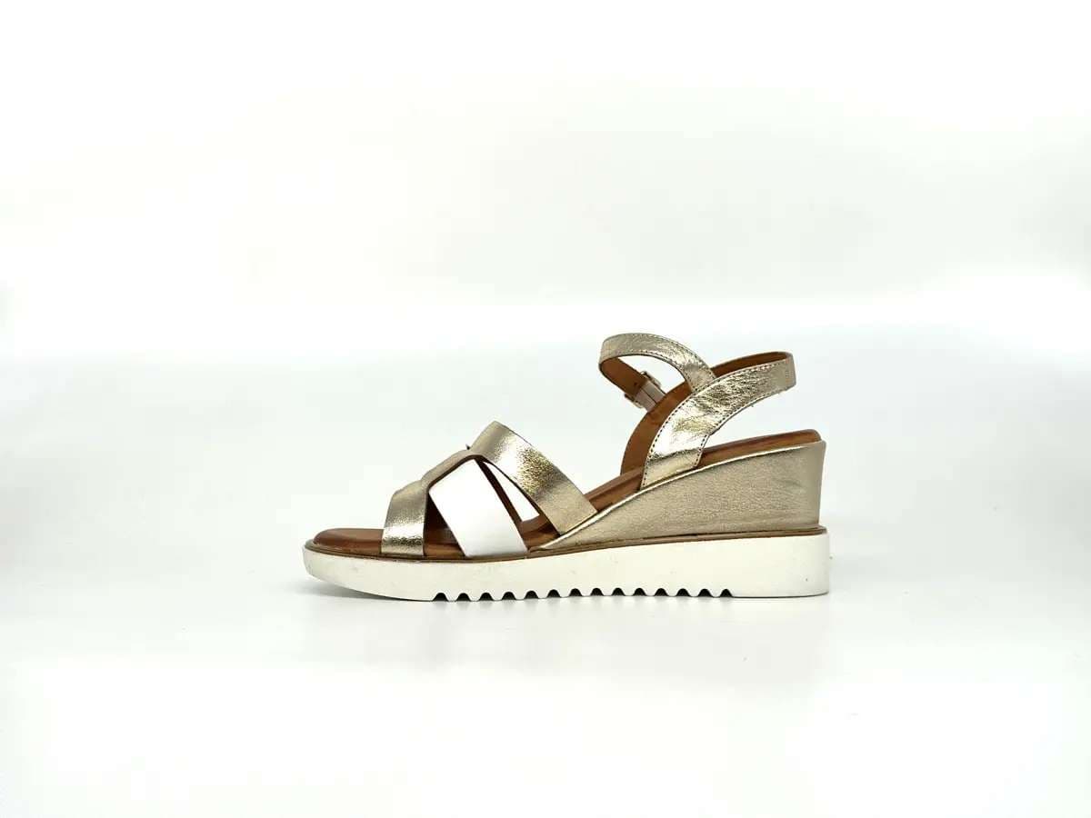 Sandali donna Daphne in pelle platino con zeppa leggera e cinturino regolabile - 5