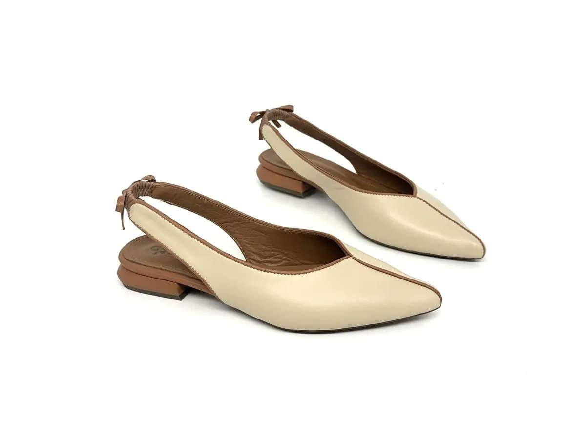 Chanel donna Daphne in pelle beige con punta affusolata e cinturino posteriore - 3