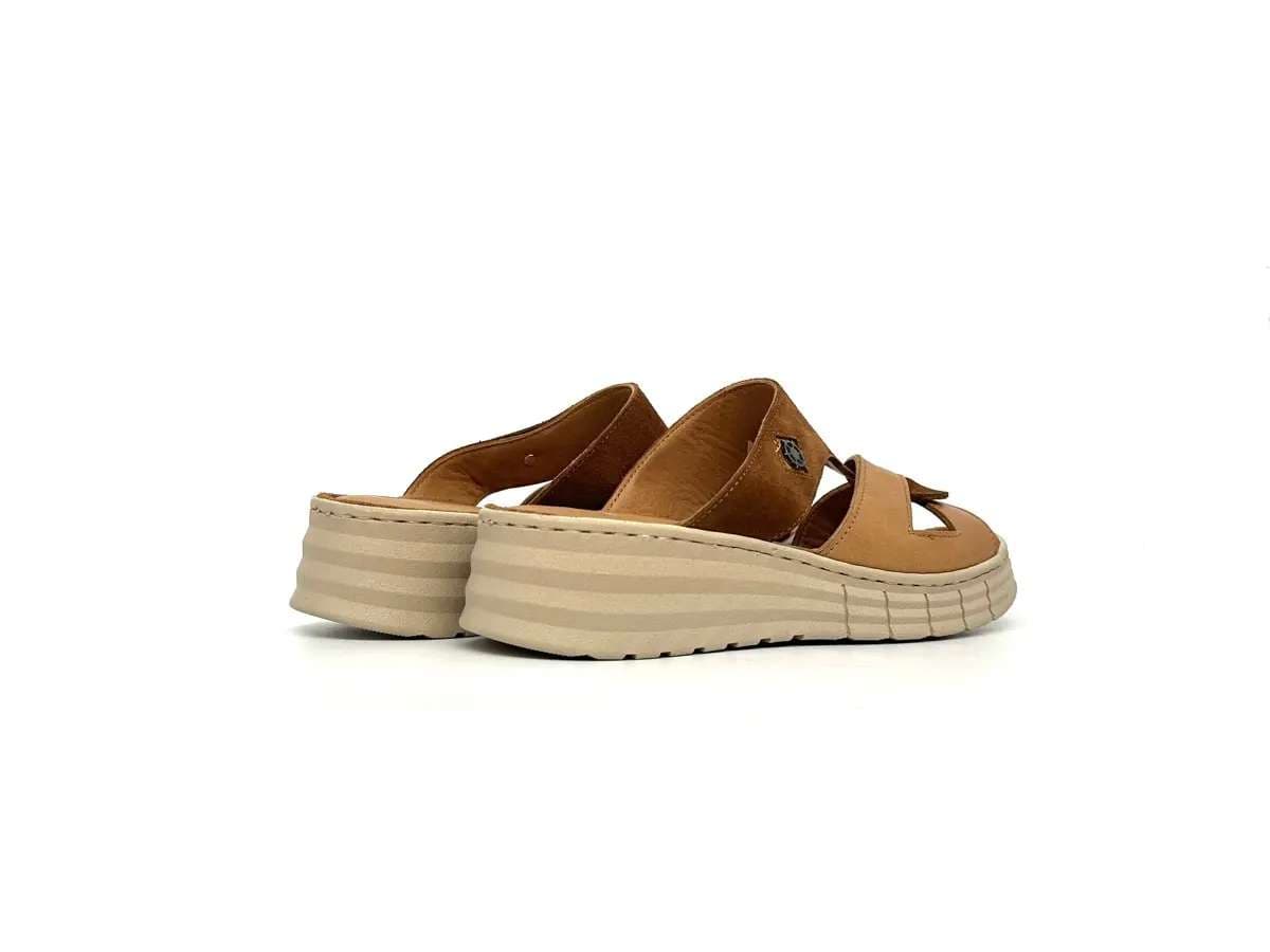 Ciabatte donna Daphne in pelle cuoio e beige con zeppa e sottopiede soffice - 2