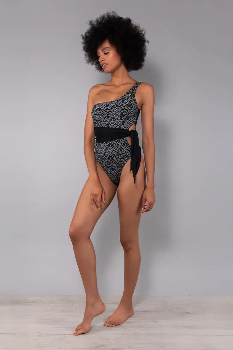 Costume intero monospalla con coppe estraibili Giamaica | VERDISSIMA Mare - 3