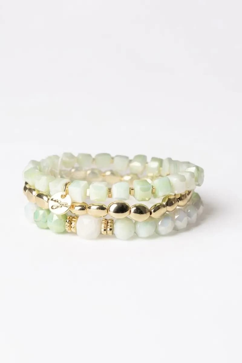 Bracciale elastico con pietre dure | MYA ACCESSORIES in prodotto You Store - Messina, commercioVirtuoso.it