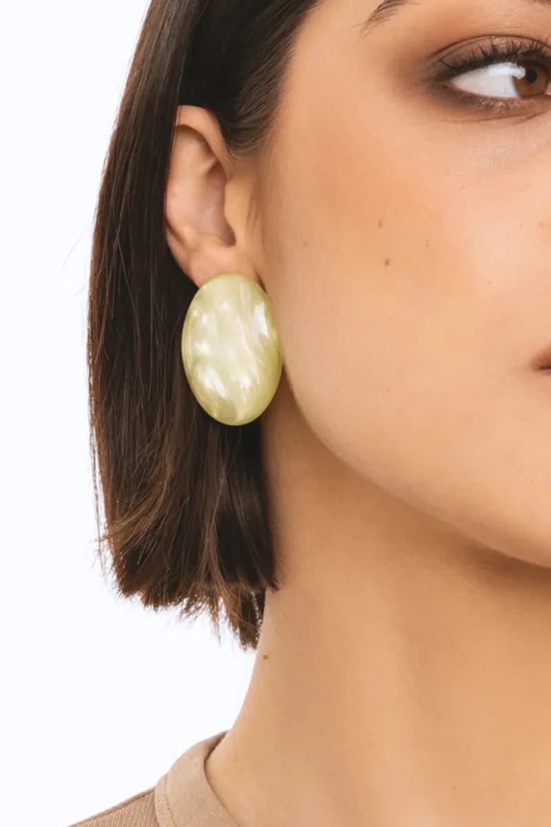 Orecchini a clip ovali in acrilico | MYA ACCESSORIES - 3