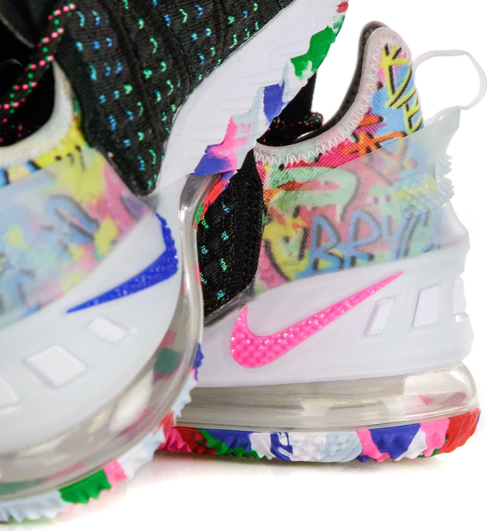 NIKE NBA Scarpa Alta Uomo Lebron Xviii Black/pink Blast/multi-color - 5