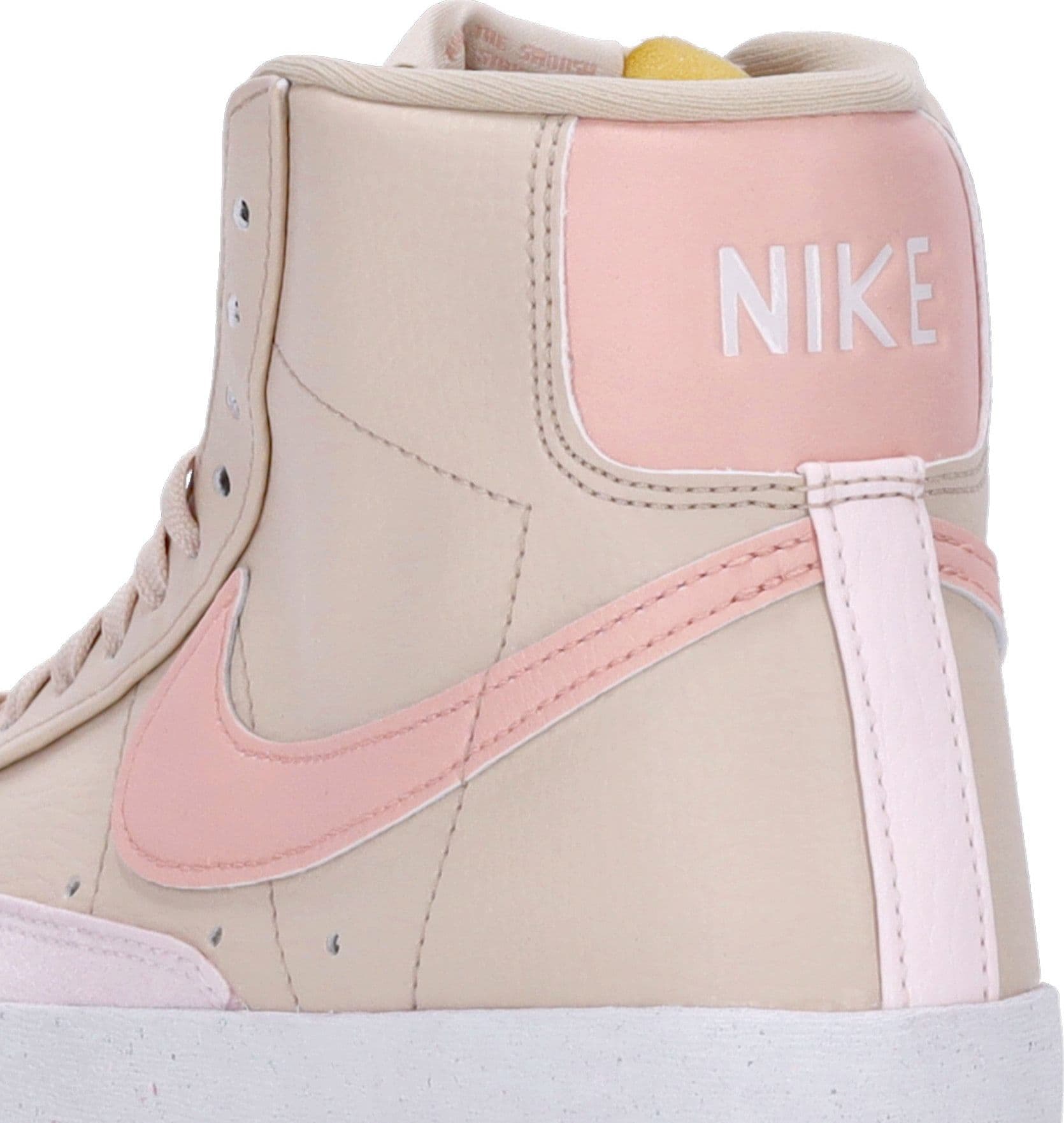 Nike Scarpa Alta Donna W Blazer Mid 77 Next  Nature Sanddrift/arctic Orange/light Soft Pink - 9
