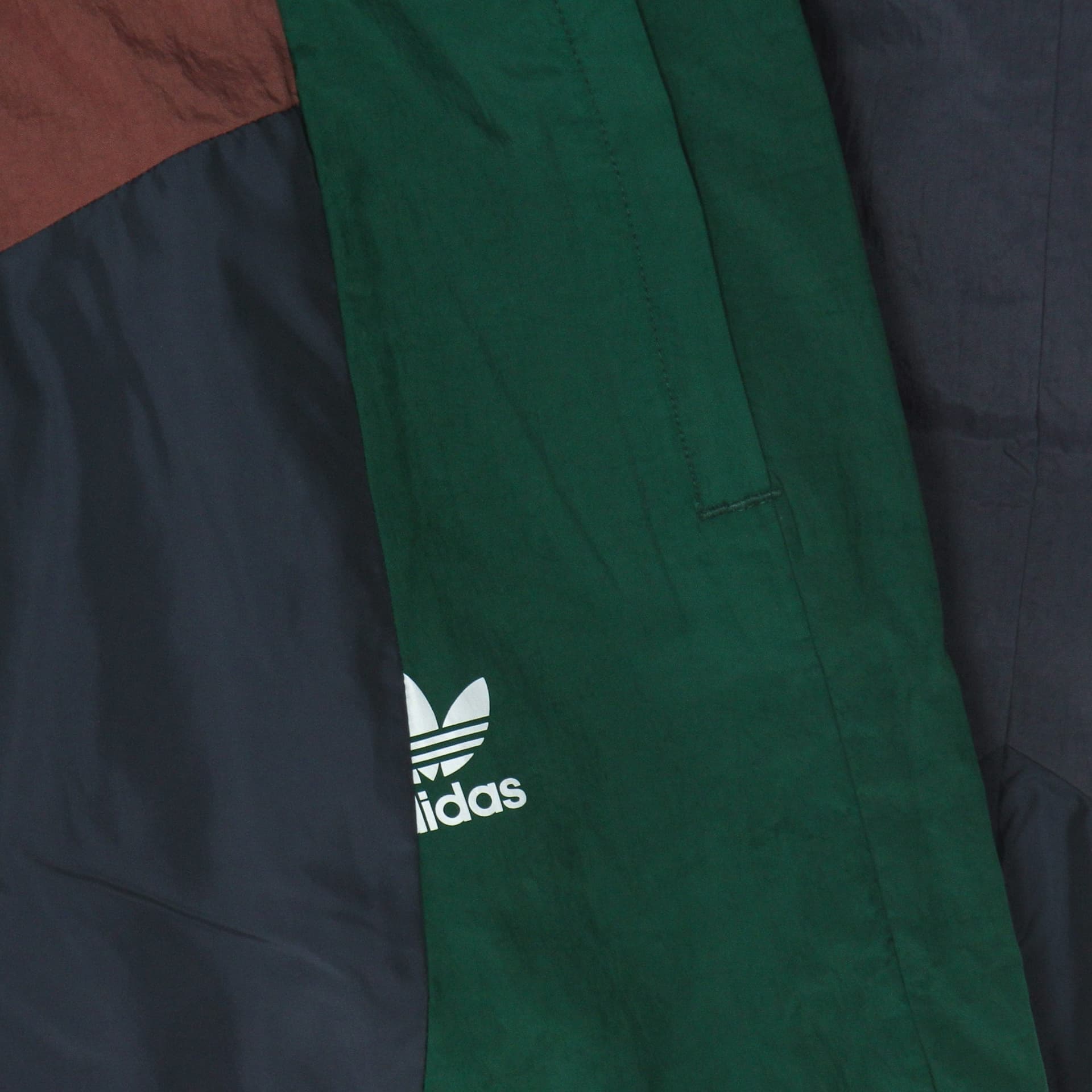 Adidas Pantalone Tuta Uomo Bld Colorblock Trackpant Shadow Navy/quiet Crimson/collegiate Green - 4