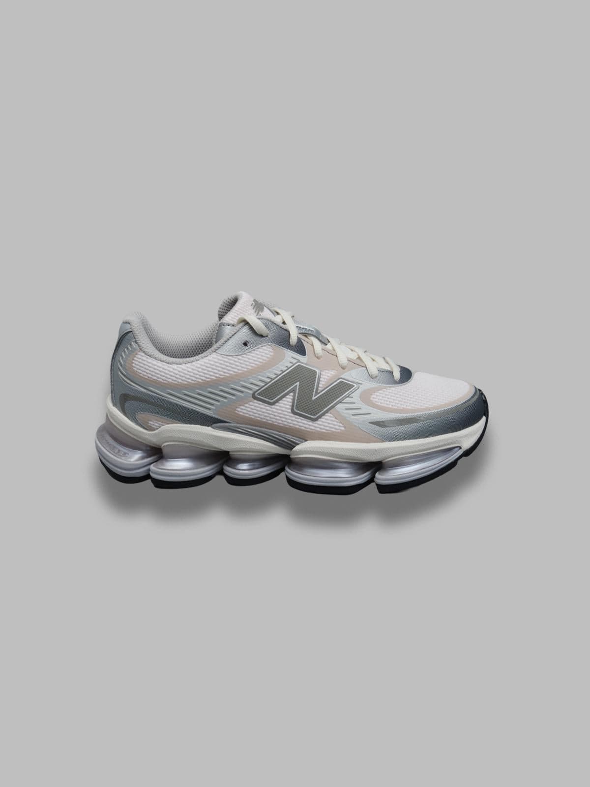 NEW BALANCE u2000 - 4