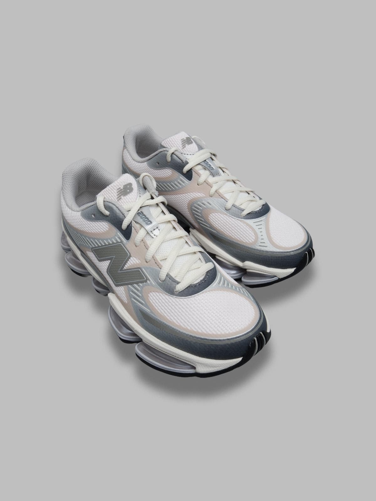 NEW BALANCE u2000 - 2