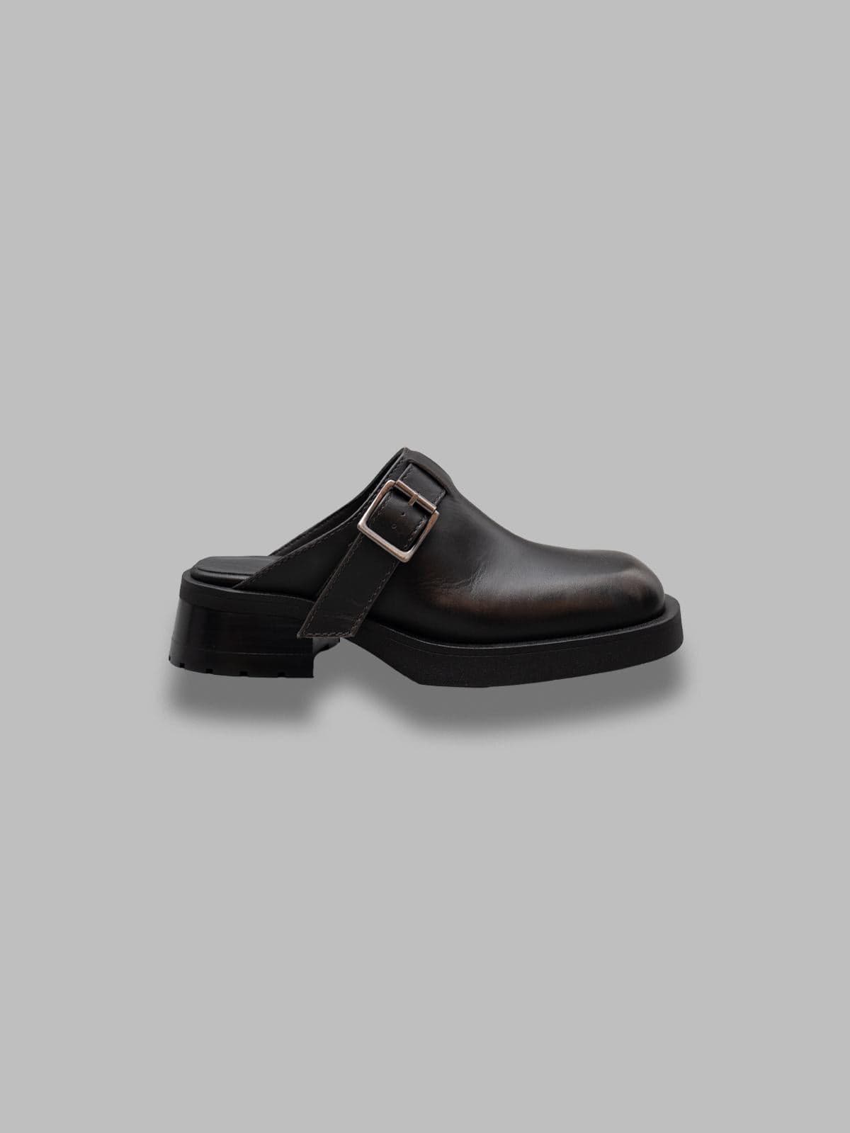 MIISTA aroa brushed grey buckled mules - 4