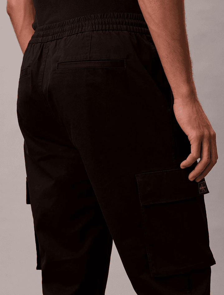 calvin klein pantalone cargo skinny nero - 4
